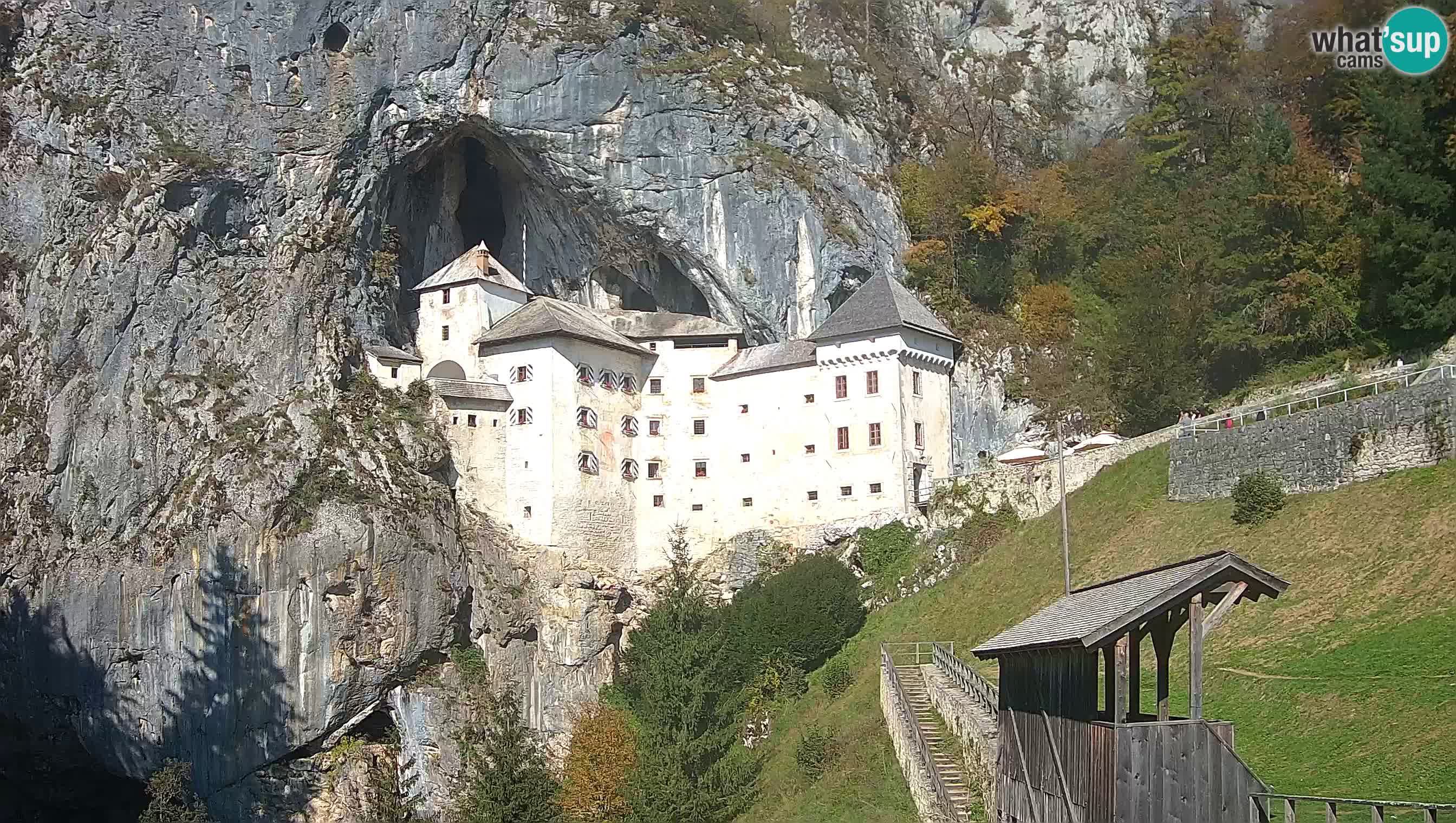 Live Webcam Grad Predjama – Château de Predjama – Postojna – Slovénie