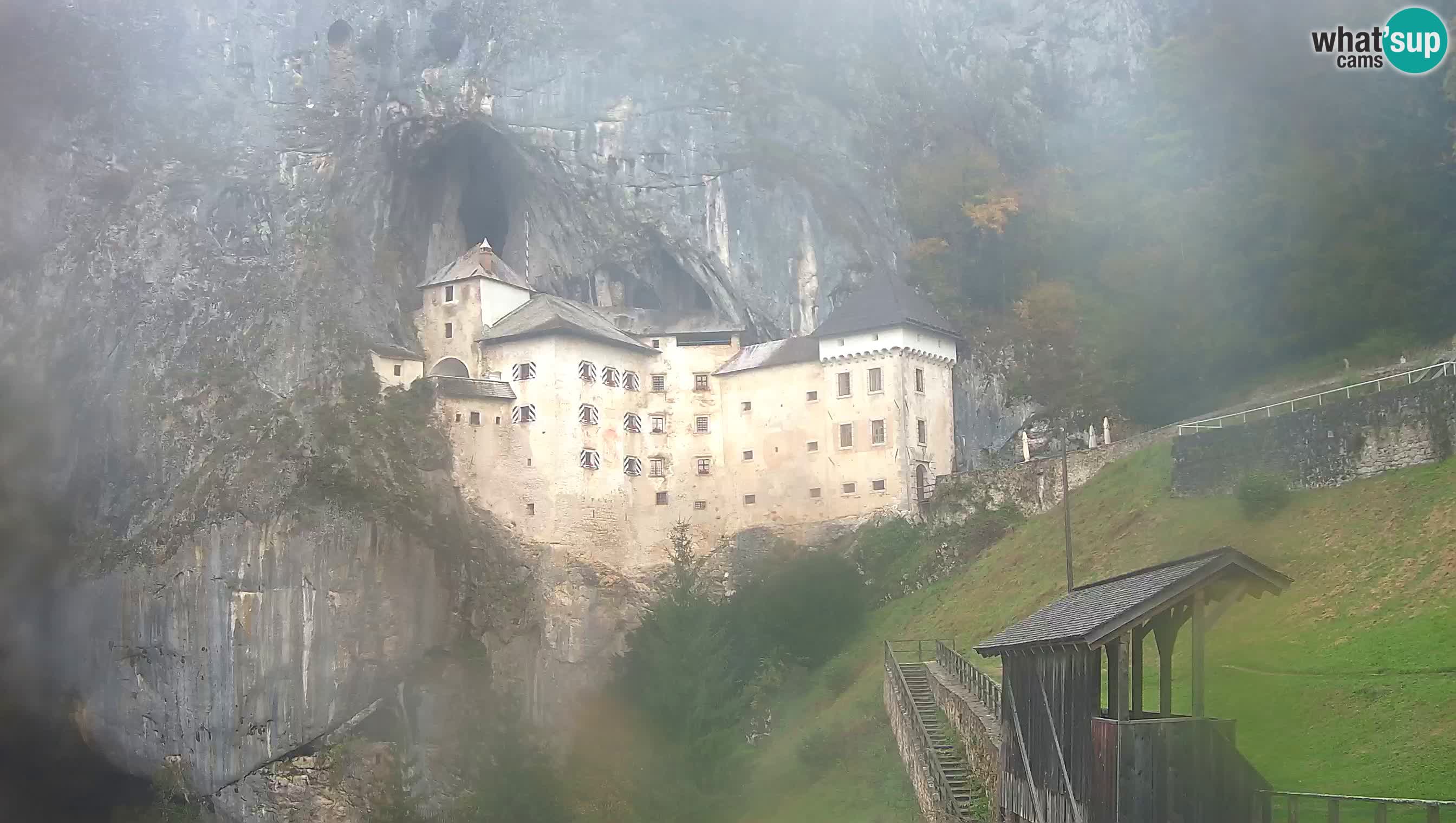Live Webcam Predjamski grad – Predjama Castle – Postojna – Slovenia