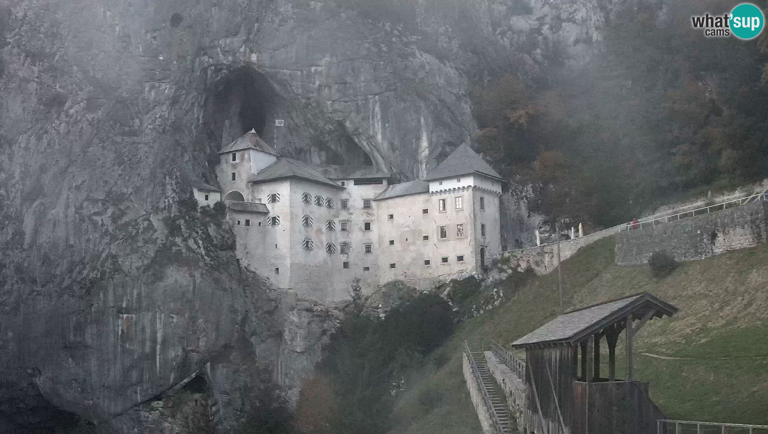 Live Webcam Castello di Predjama – Postumia – Slovenia