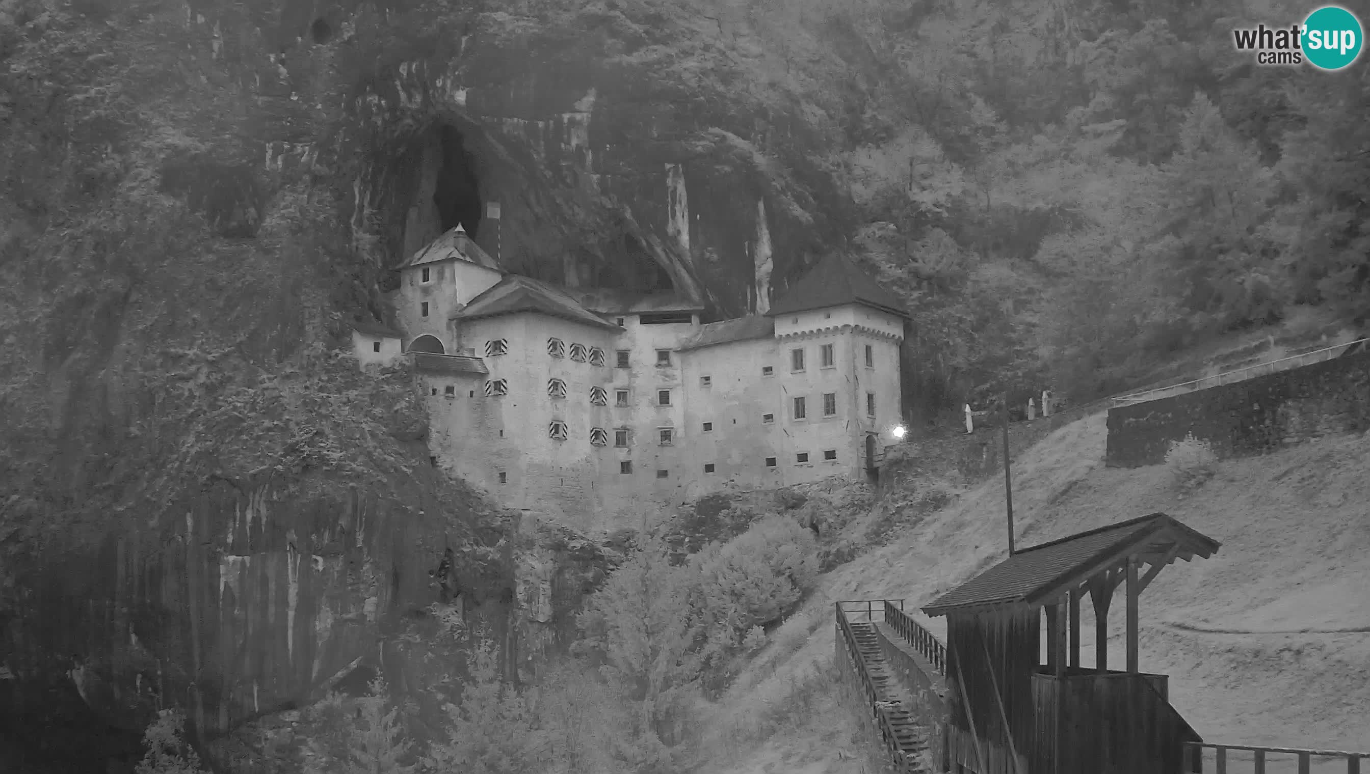 Höhlenburg Lueg
