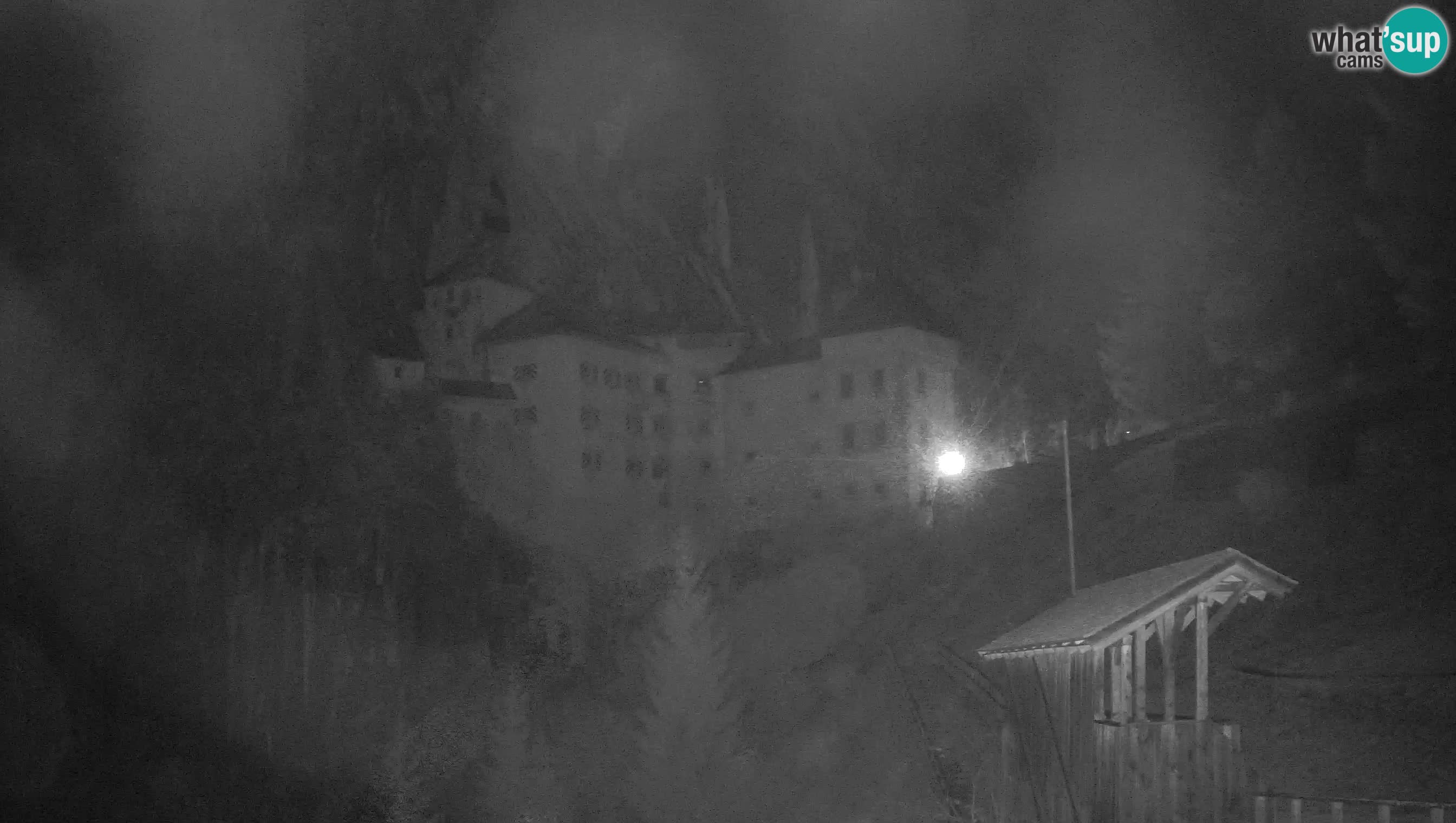Live Webcam Grad Predjama – Château de Predjama – Postojna – Slovénie