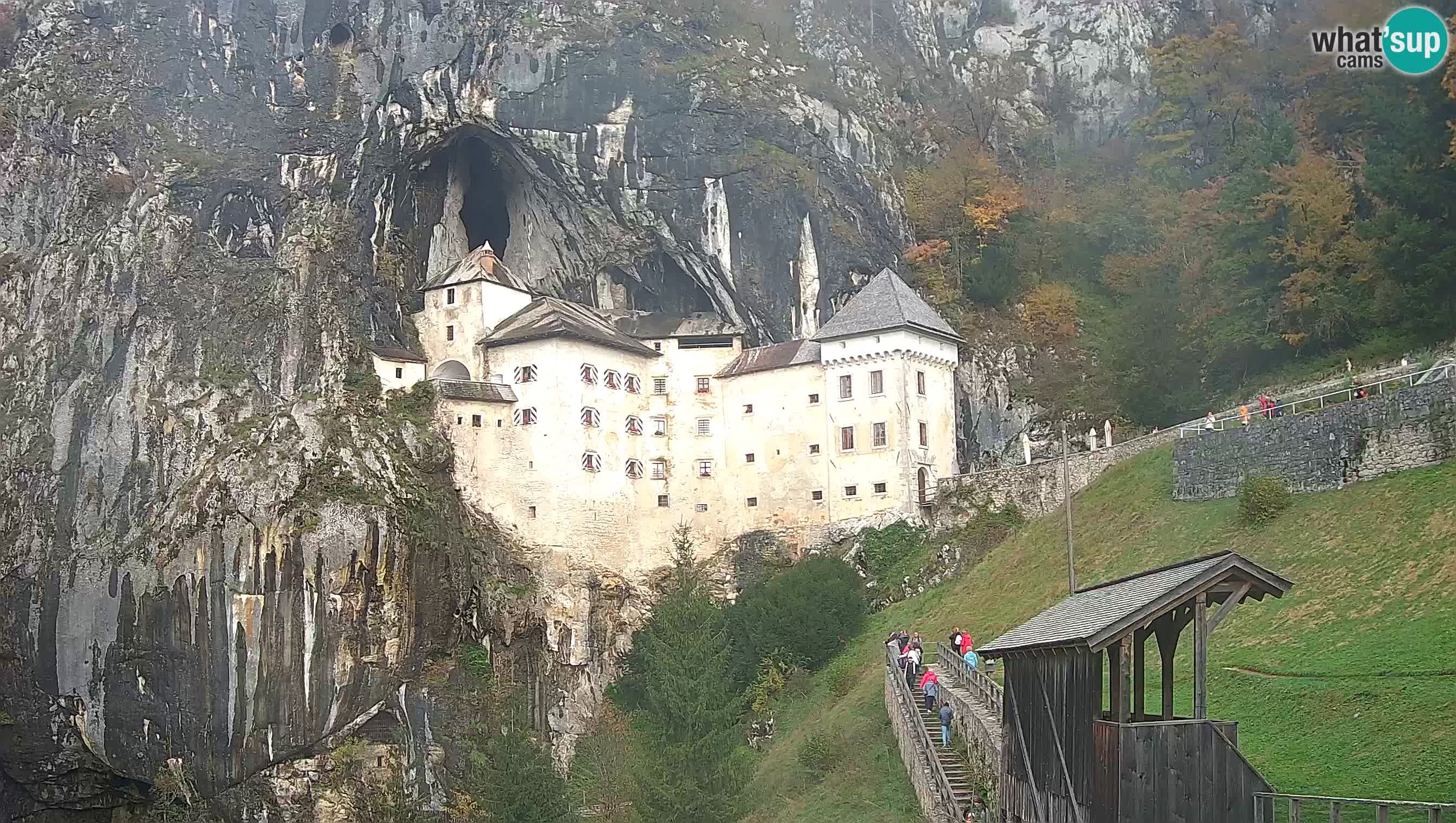 Live Webcam Predjamski grad – Predjama Castle – Postojna – Slovenia