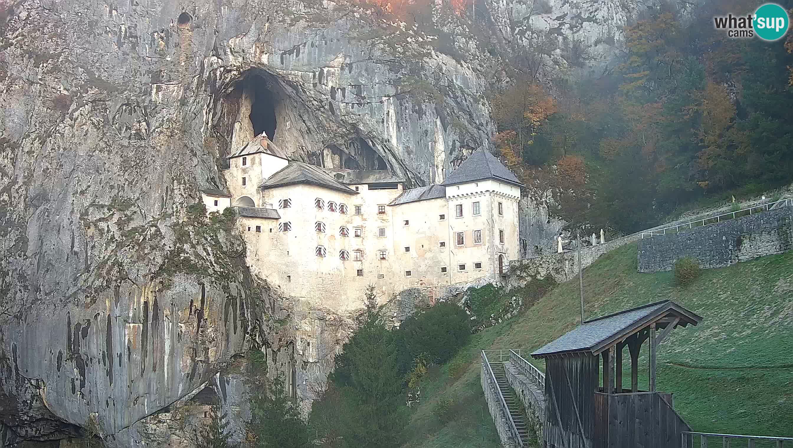 Live Webcam Predjamski grad – Predjama Castle – Postojna – Slovenia