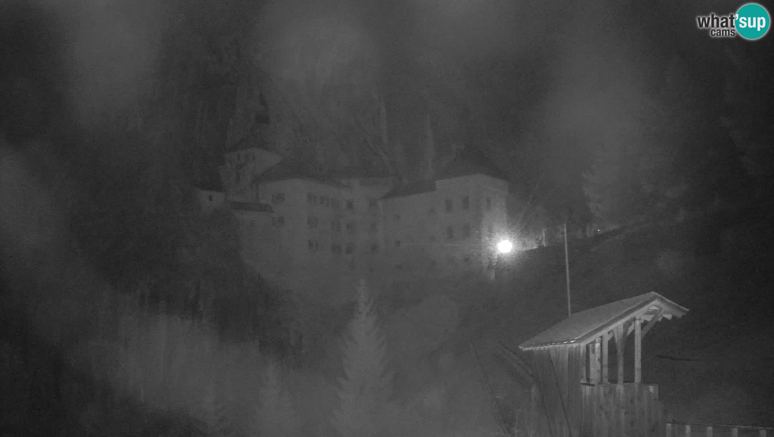 Live Webcam Höhlenburg Predjama – Postojna – Slowenien