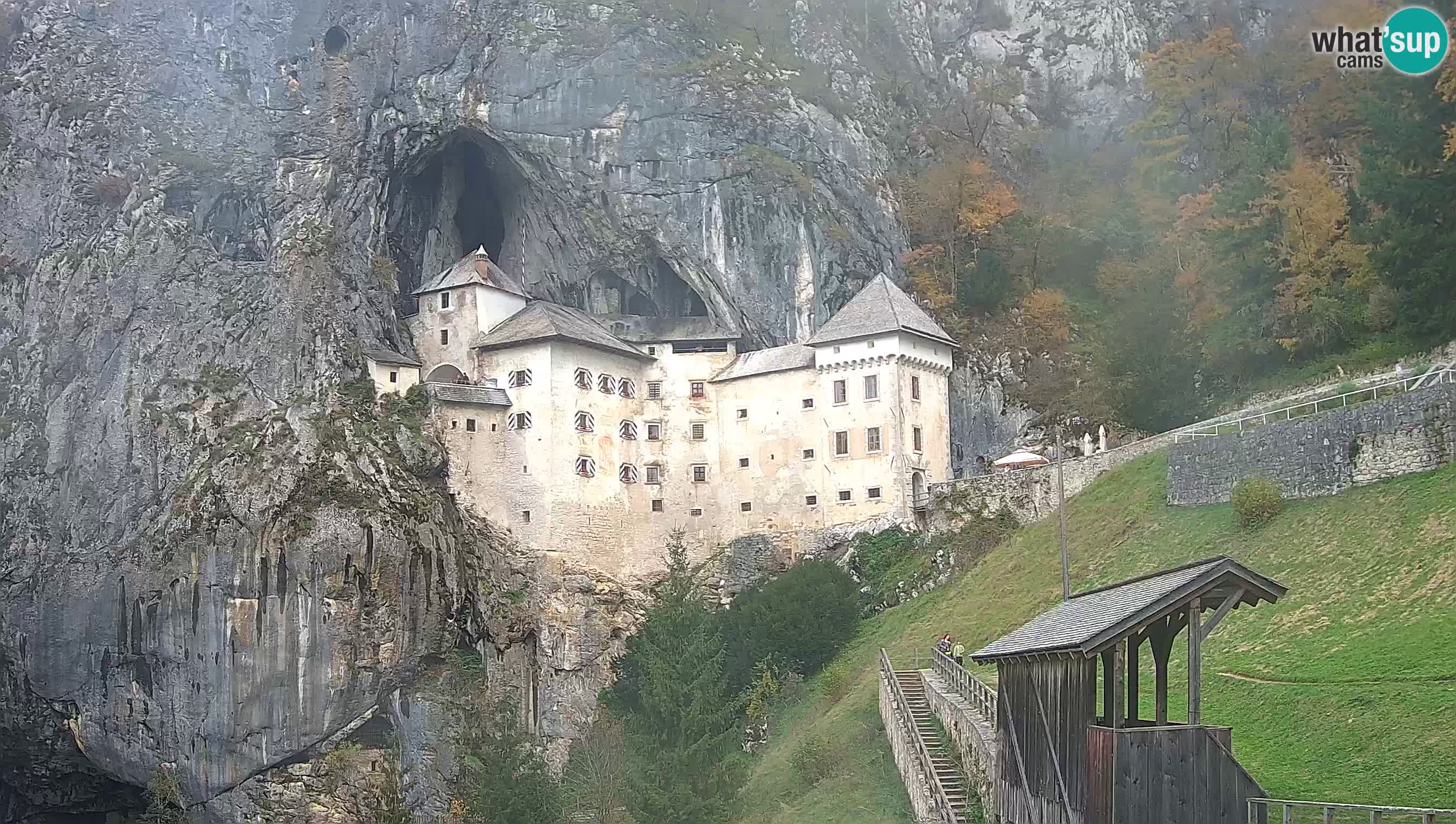 Live Webcam Predjamski grad – Predjama Castle – Postojna – Slovenia
