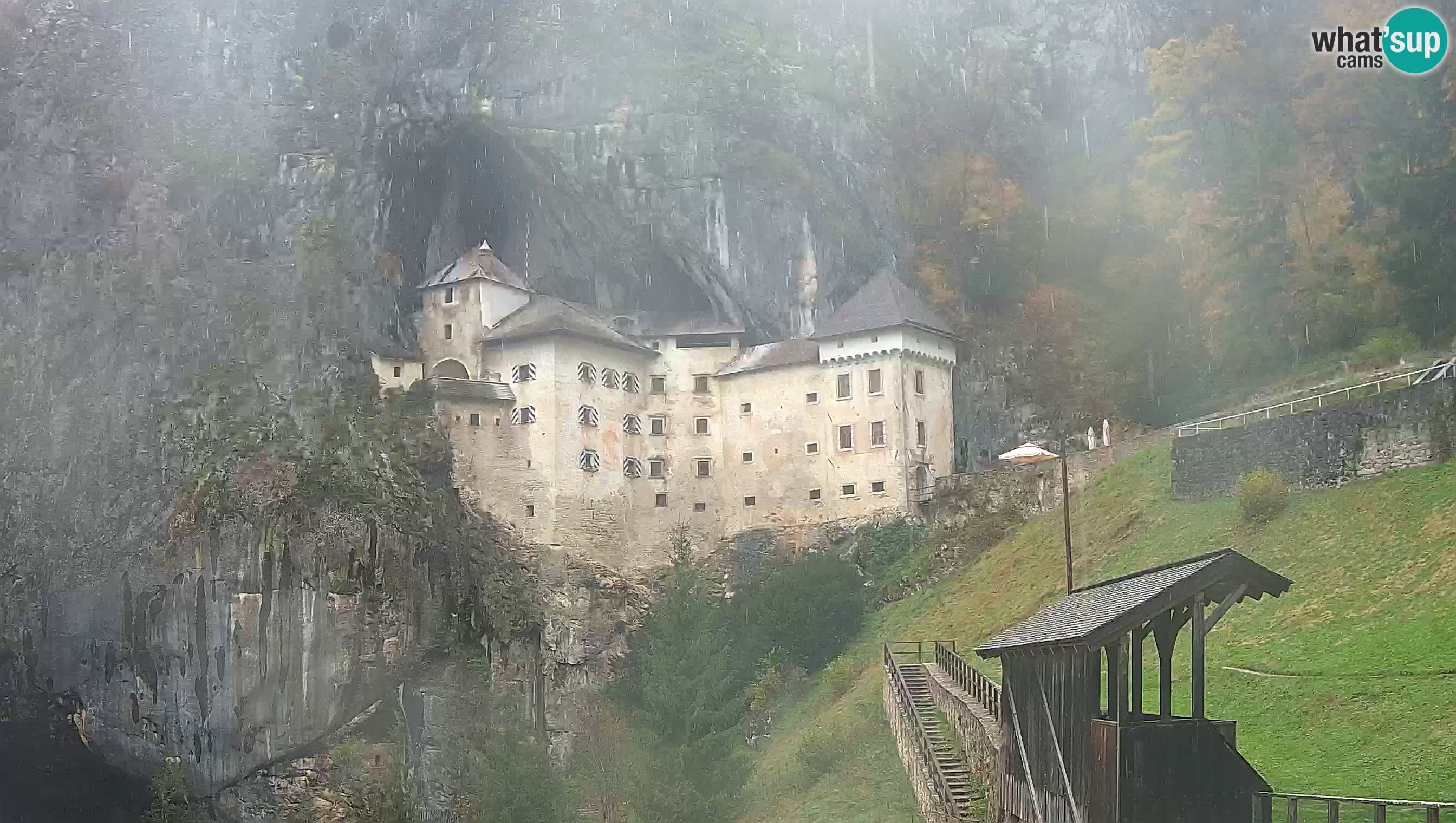 Live Webcam Grad Predjama – Château de Predjama – Postojna – Slovénie