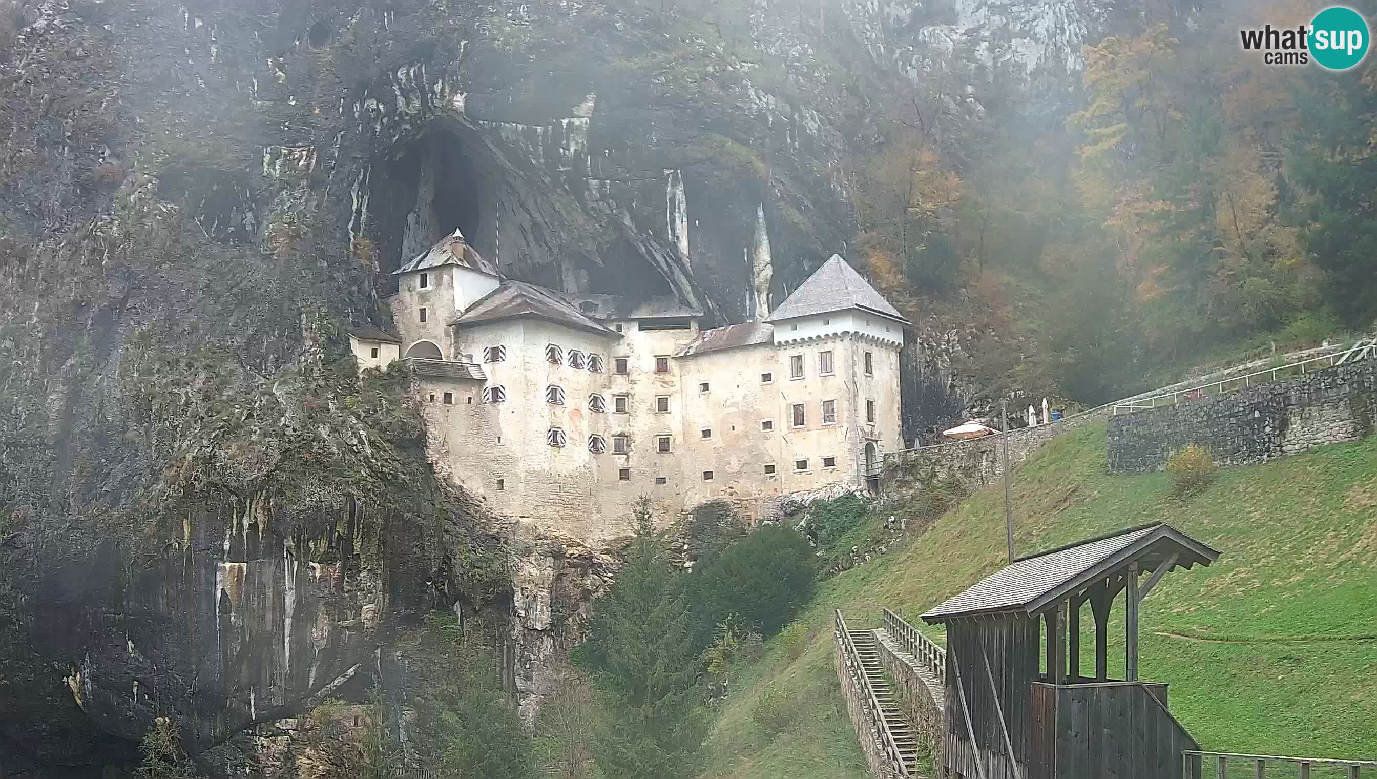 Live Webcam Predjamski grad – Predjama Castle – Postojna – Slovenia