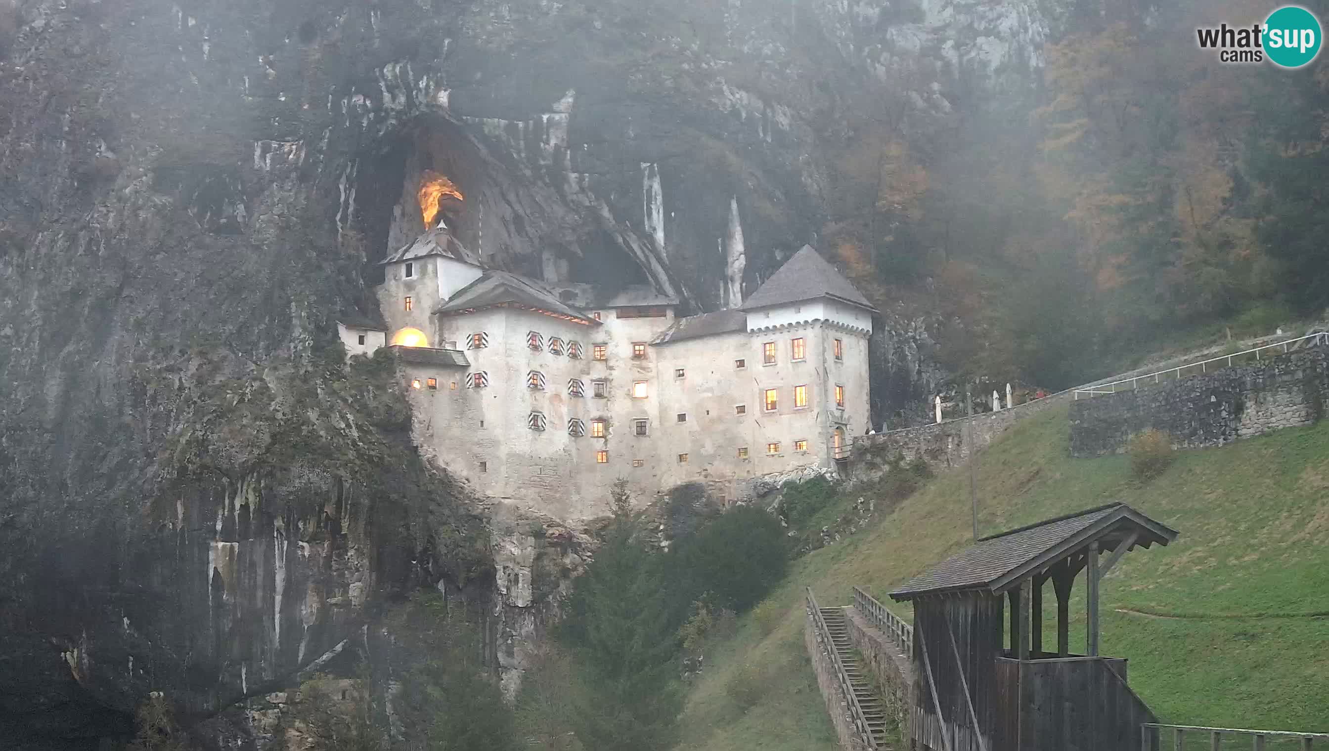 Camera en vivo Castillo de Predjama – Postojna – Eslovenia