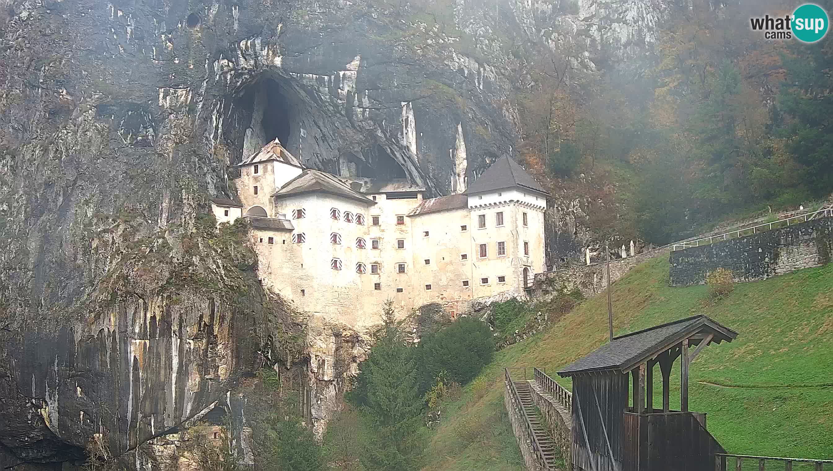 Live Webcam Castello di Predjama – Postumia – Slovenia
