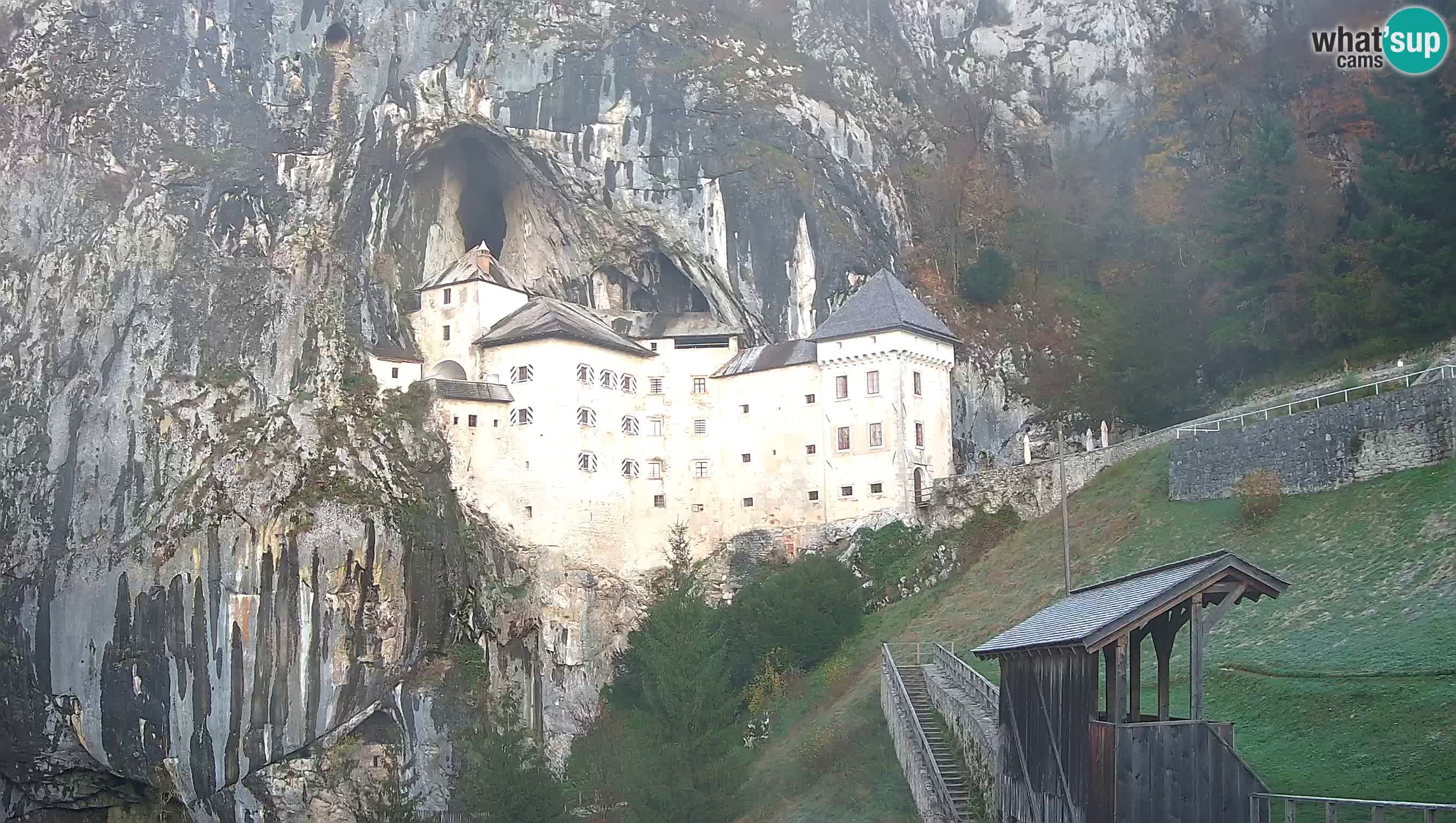 Camera en vivo Castillo de Predjama – Postojna – Eslovenia