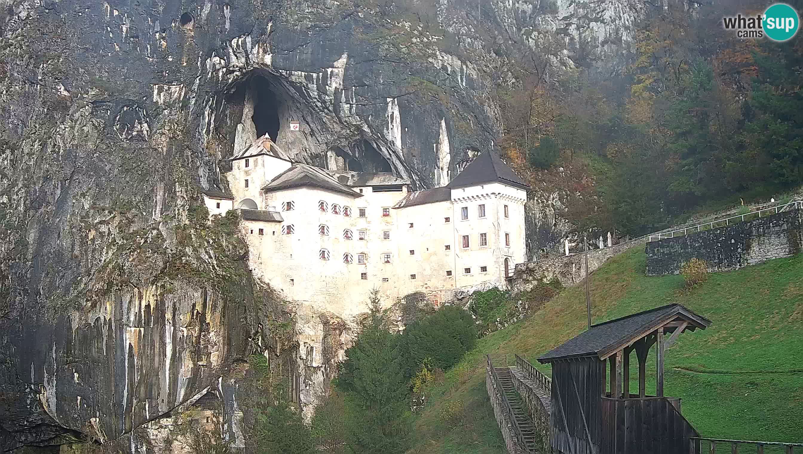 Camera en vivo Castillo de Predjama – Postojna – Eslovenia