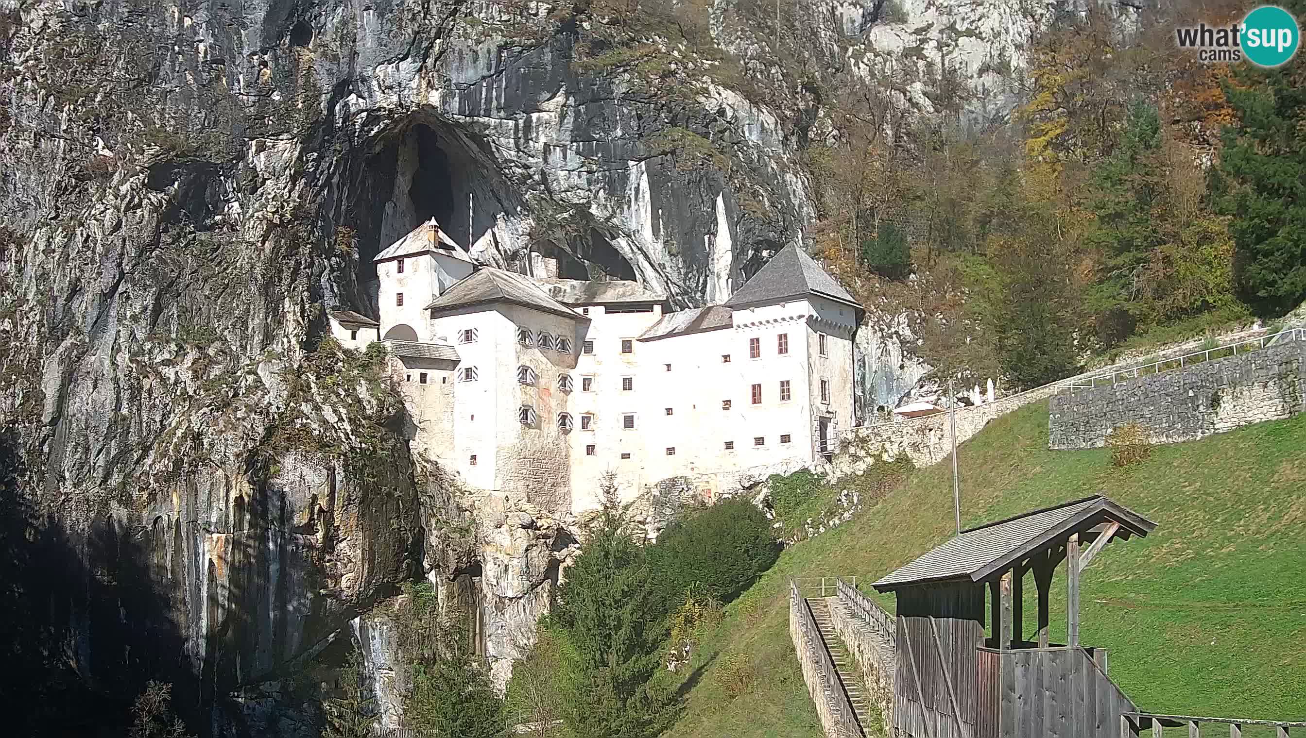Live Webcam Predjamski grad – Predjama Castle – Postojna – Slovenia