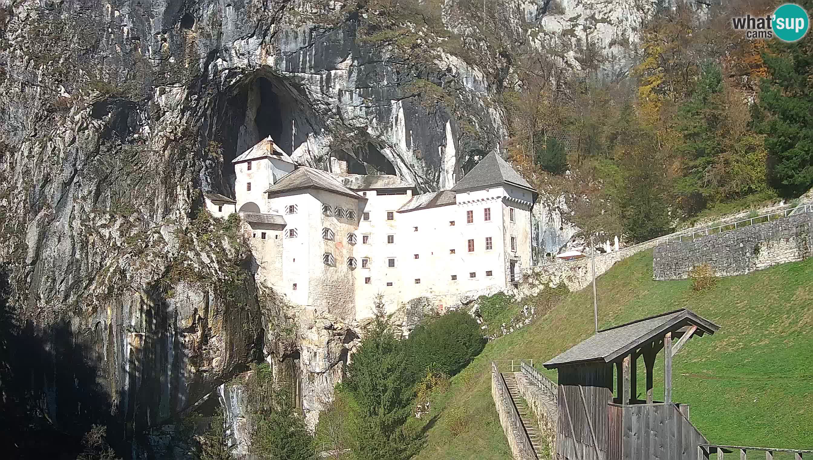 Live Webcam Predjamski grad – Predjama Castle – Postojna – Slovenia