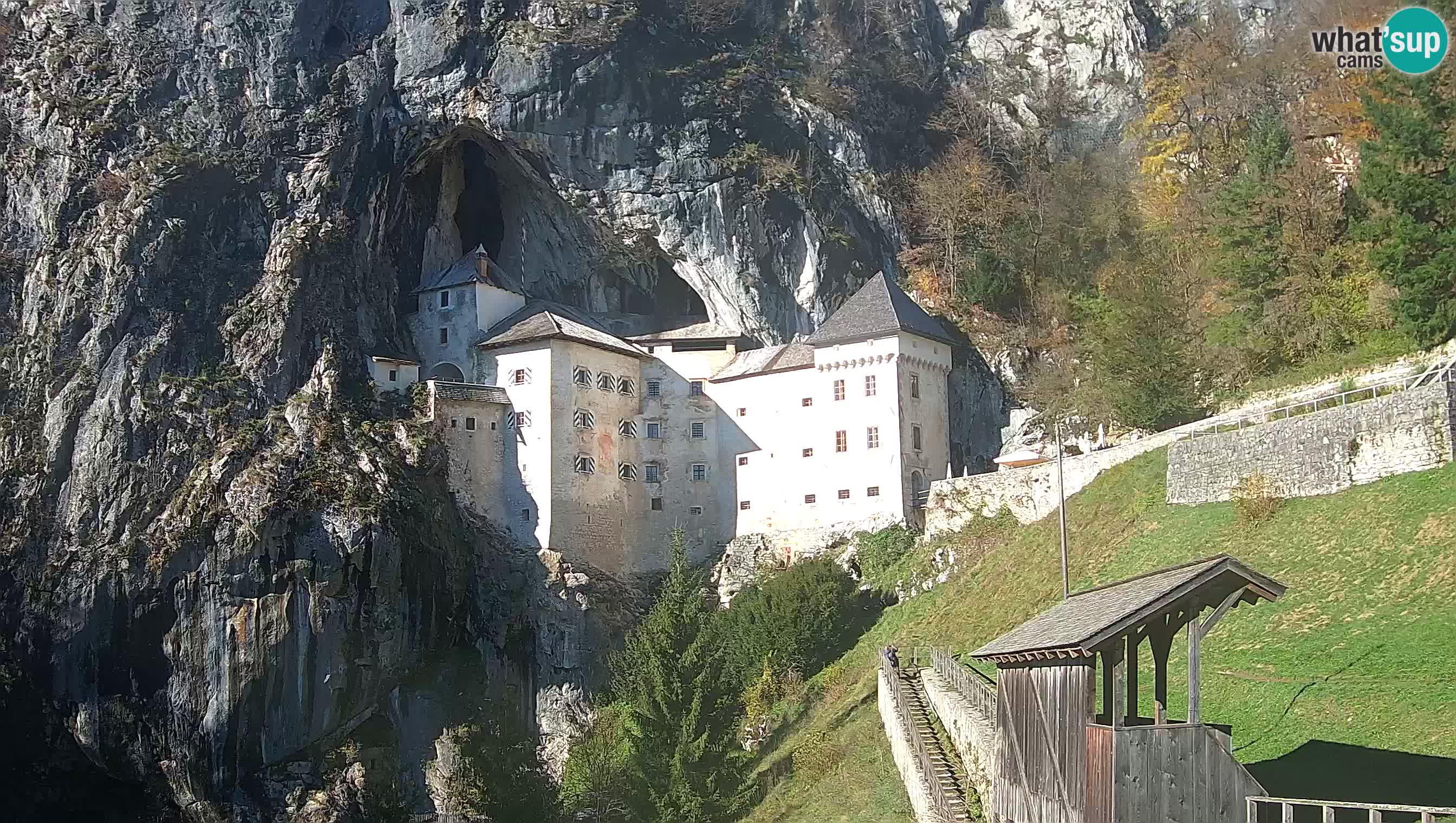 Live Webcam Grad Predjama – Château de Predjama – Postojna – Slovénie