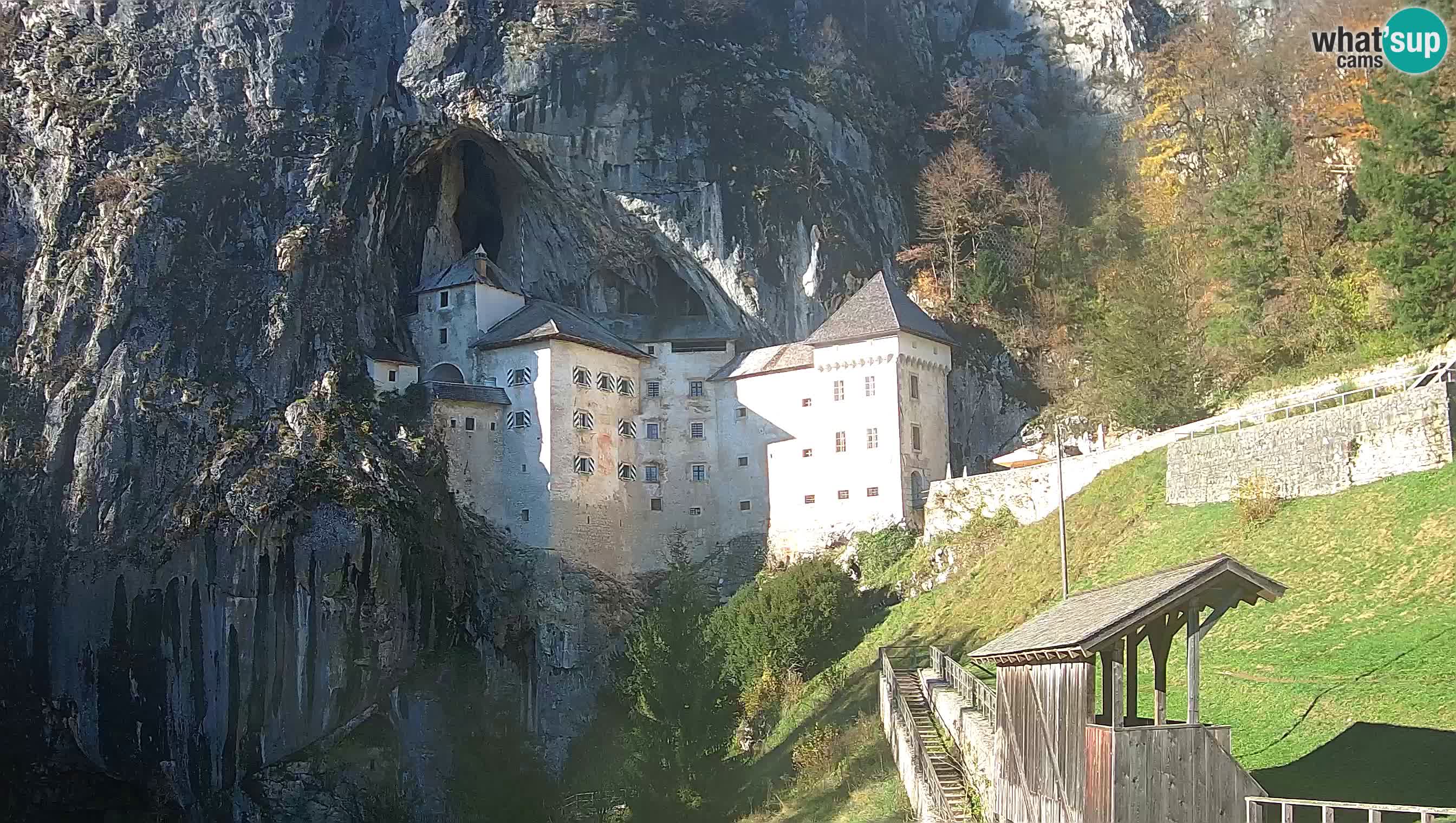 Live Webcam Castello di Predjama – Postumia – Slovenia