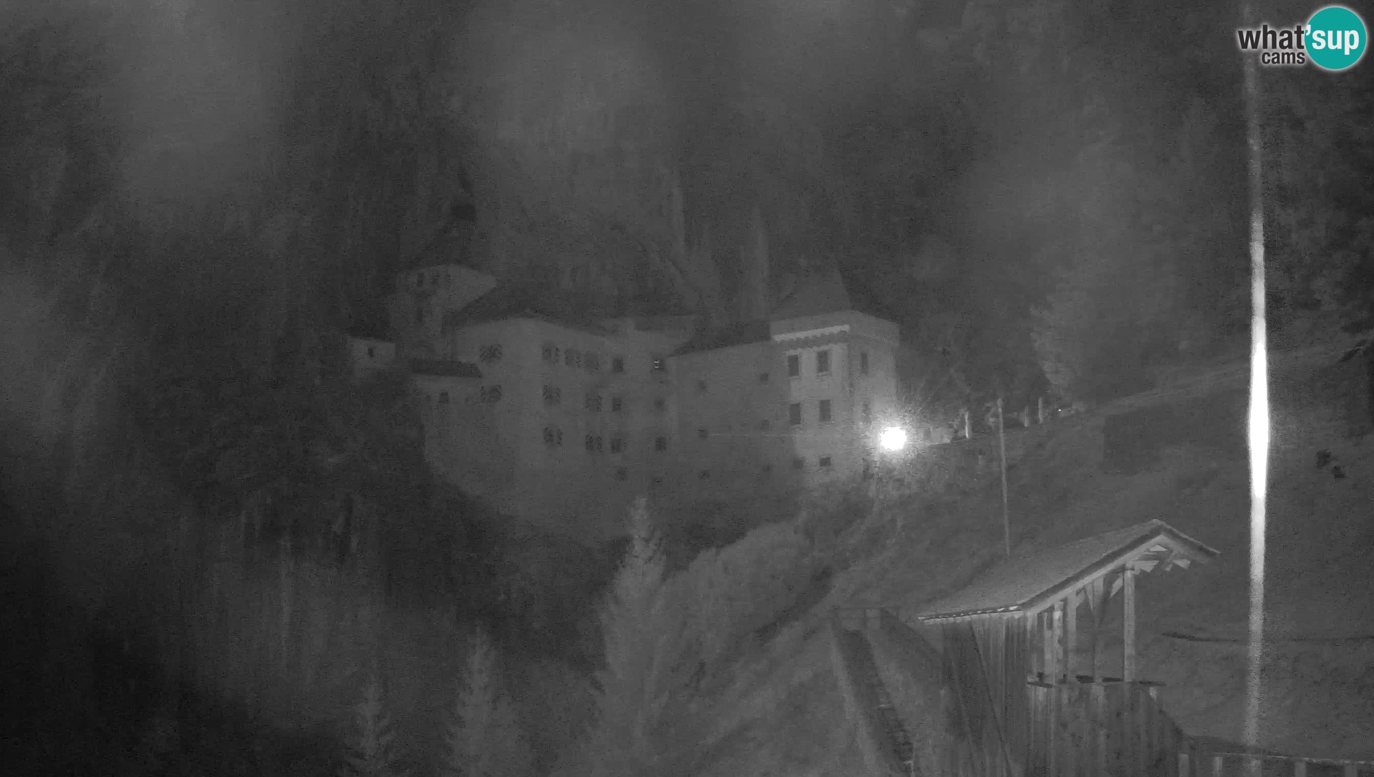 Web kamera Predjamski dvorac – Postojna – Slovenija