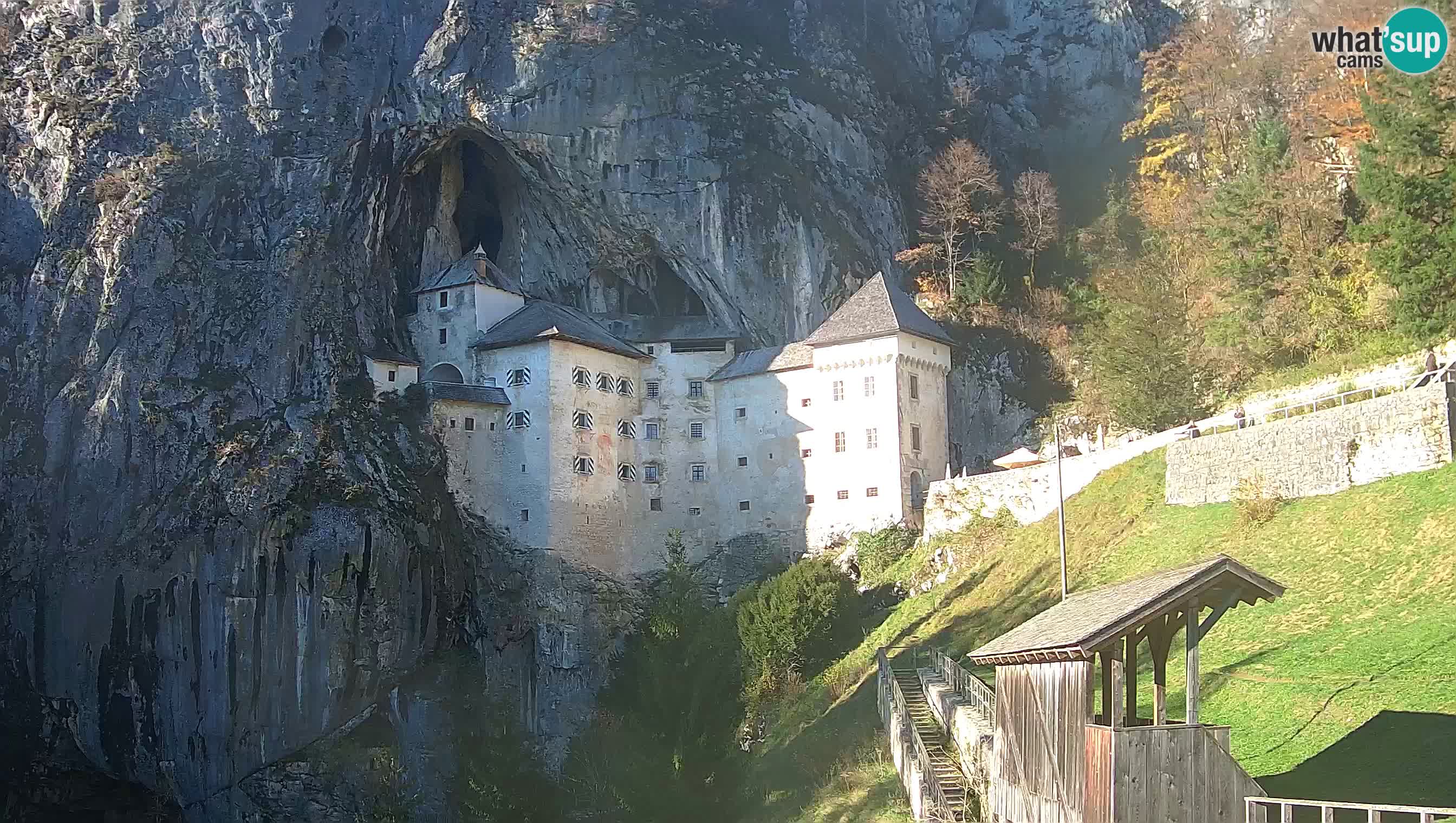 Live Webcam Predjamski grad – Predjama Castle – Postojna – Slovenia