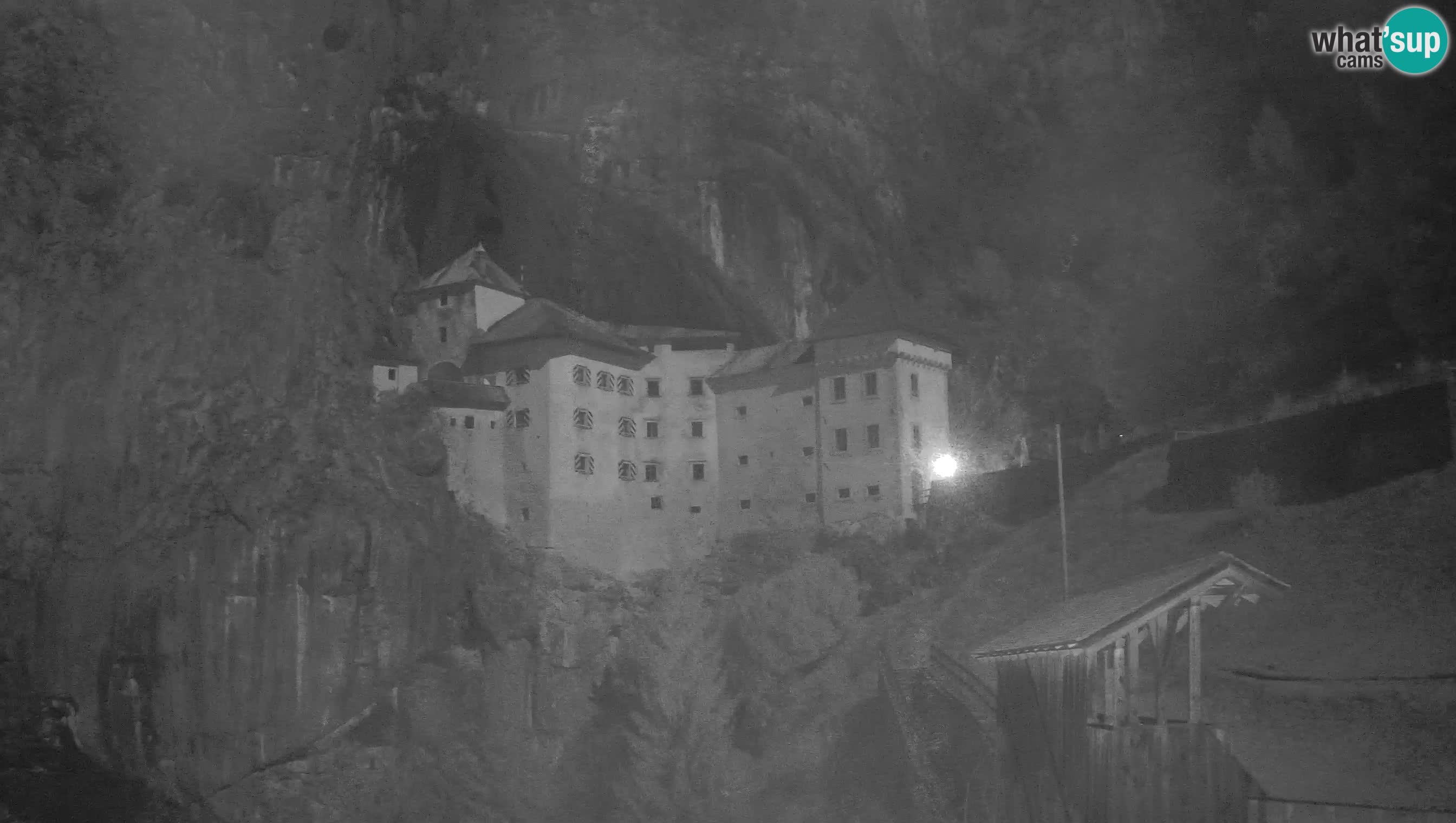 Live Webcam Predjamski grad – Predjama Castle – Postojna – Slovenia