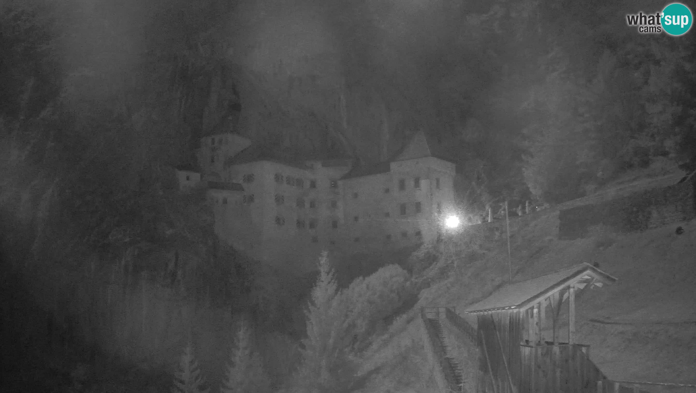 Web kamera Predjamski dvorac – Postojna – Slovenija