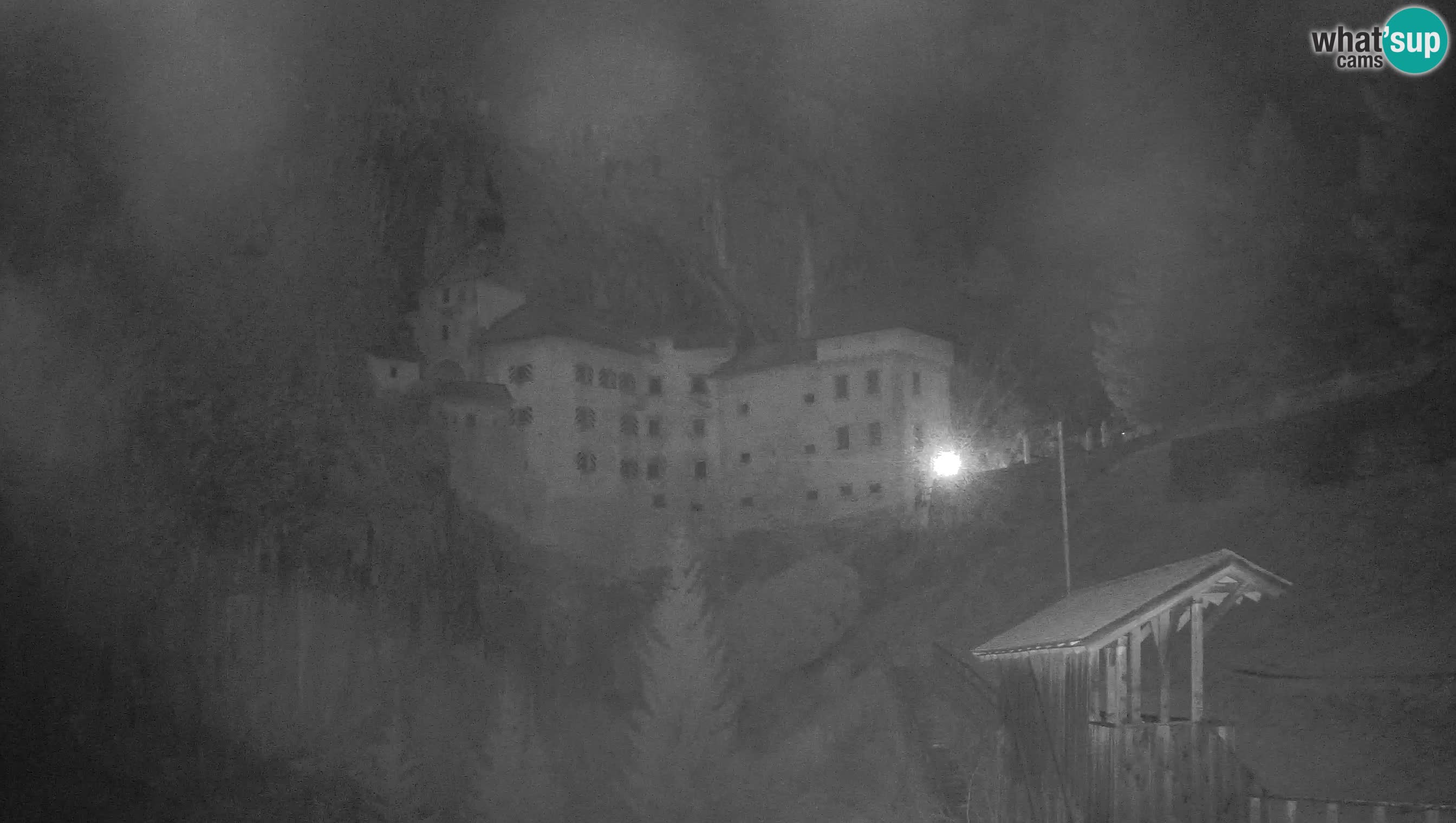 Live Webcam Höhlenburg Predjama – Postojna – Slowenien