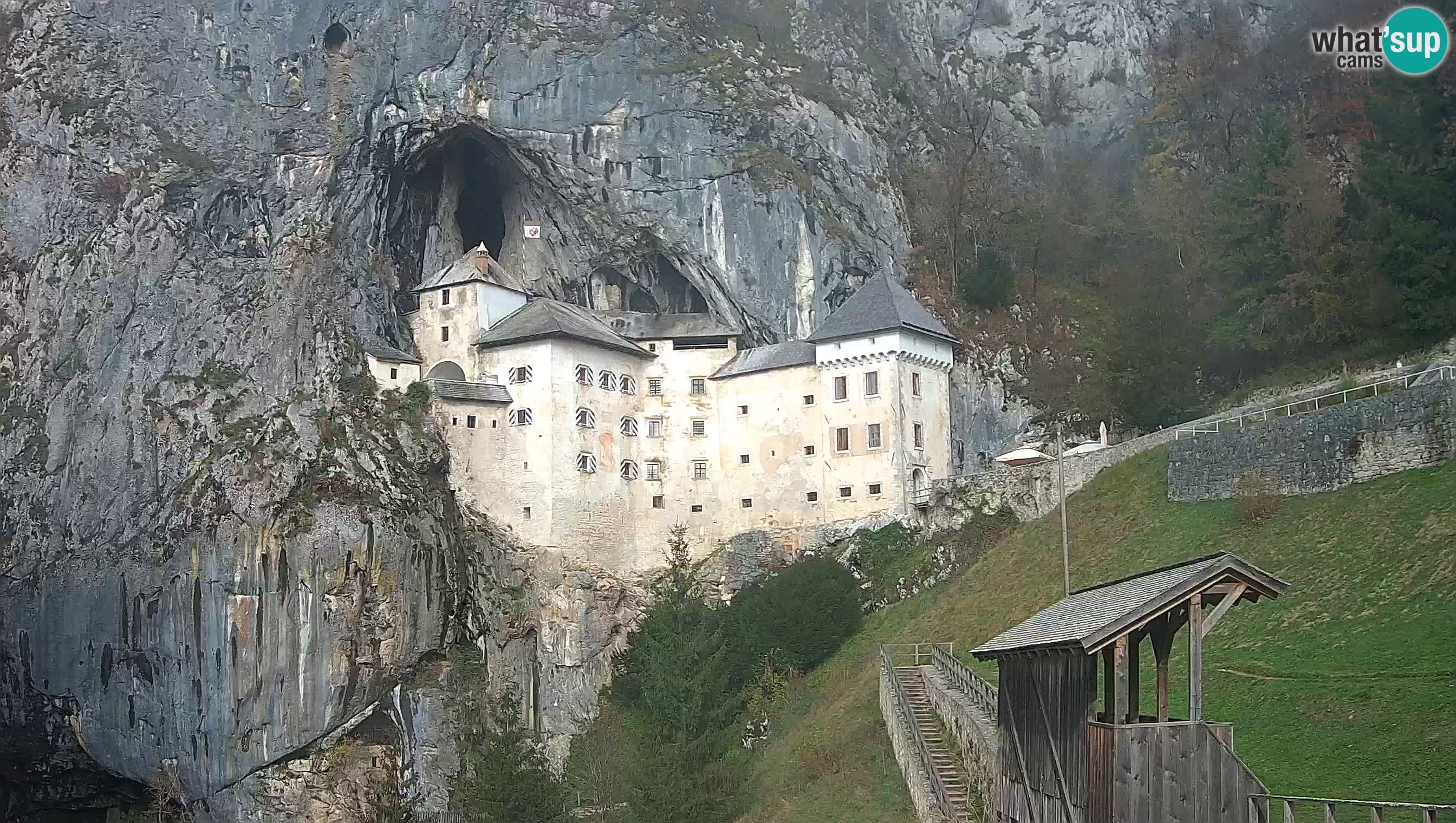 Camera en vivo Castillo de Predjama – Postojna – Eslovenia