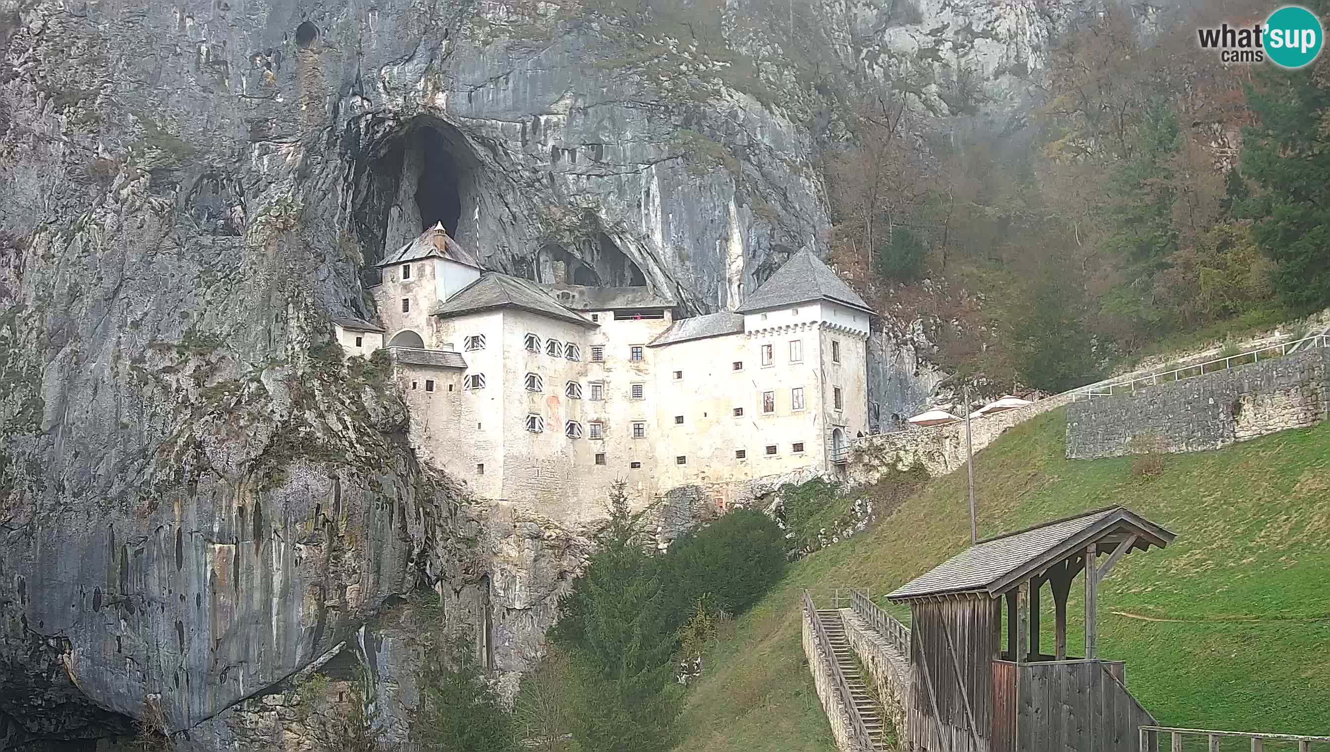 Live Webcam Predjamski grad – Predjama Castle – Postojna – Slovenia