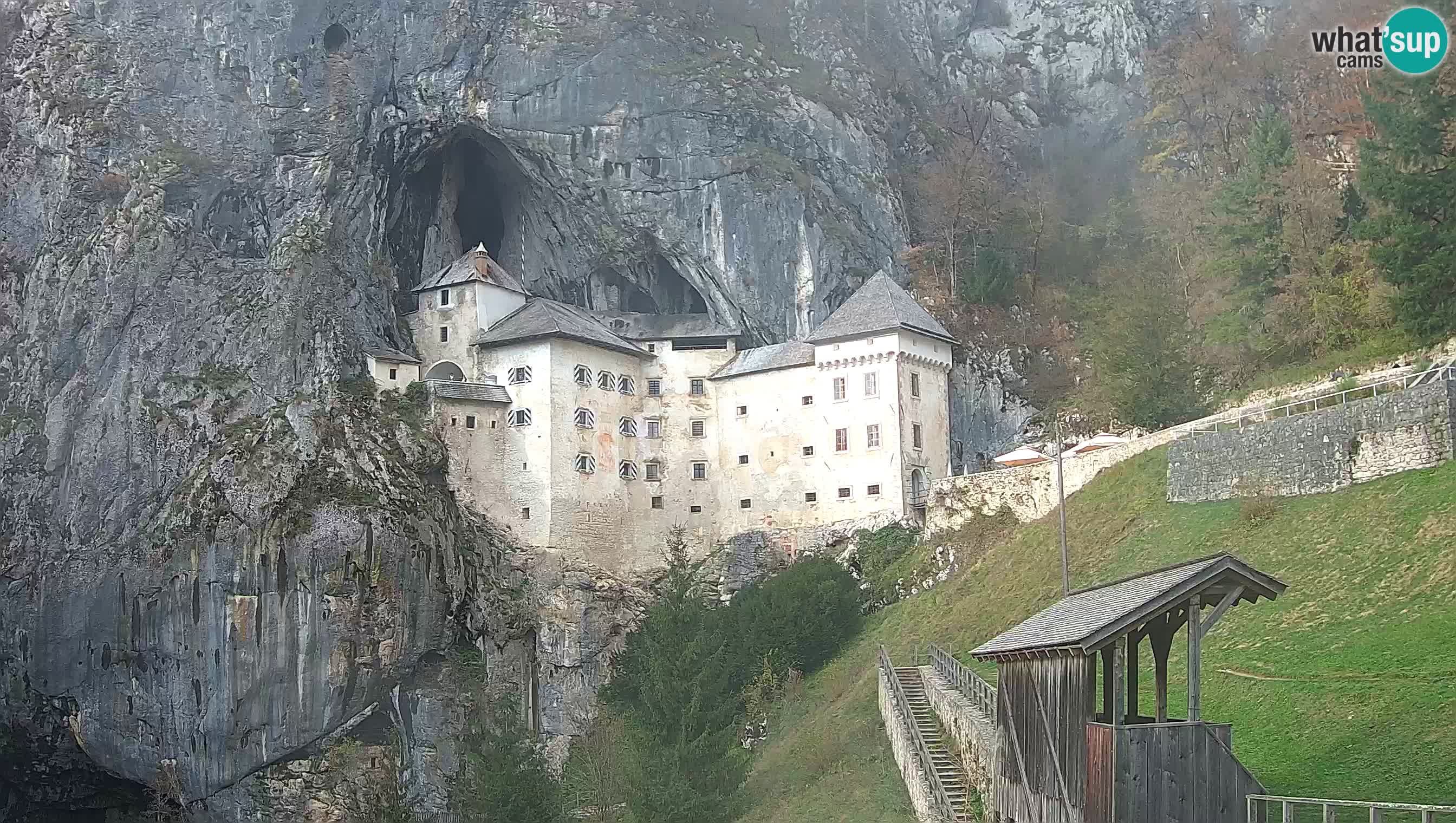 Live Webcam Castello di Predjama – Postumia – Slovenia