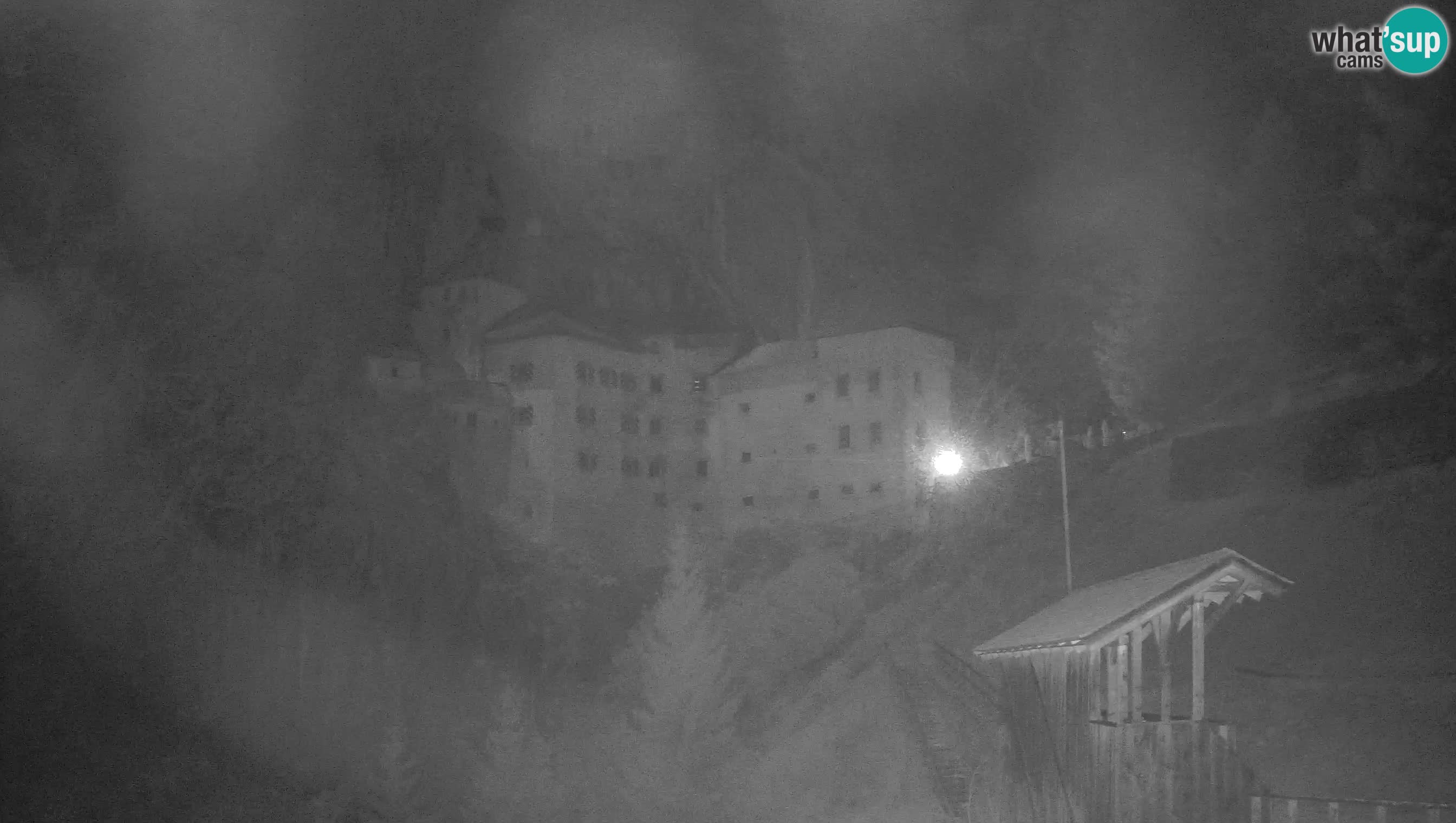 Web kamera Predjamski dvorac – Postojna – Slovenija