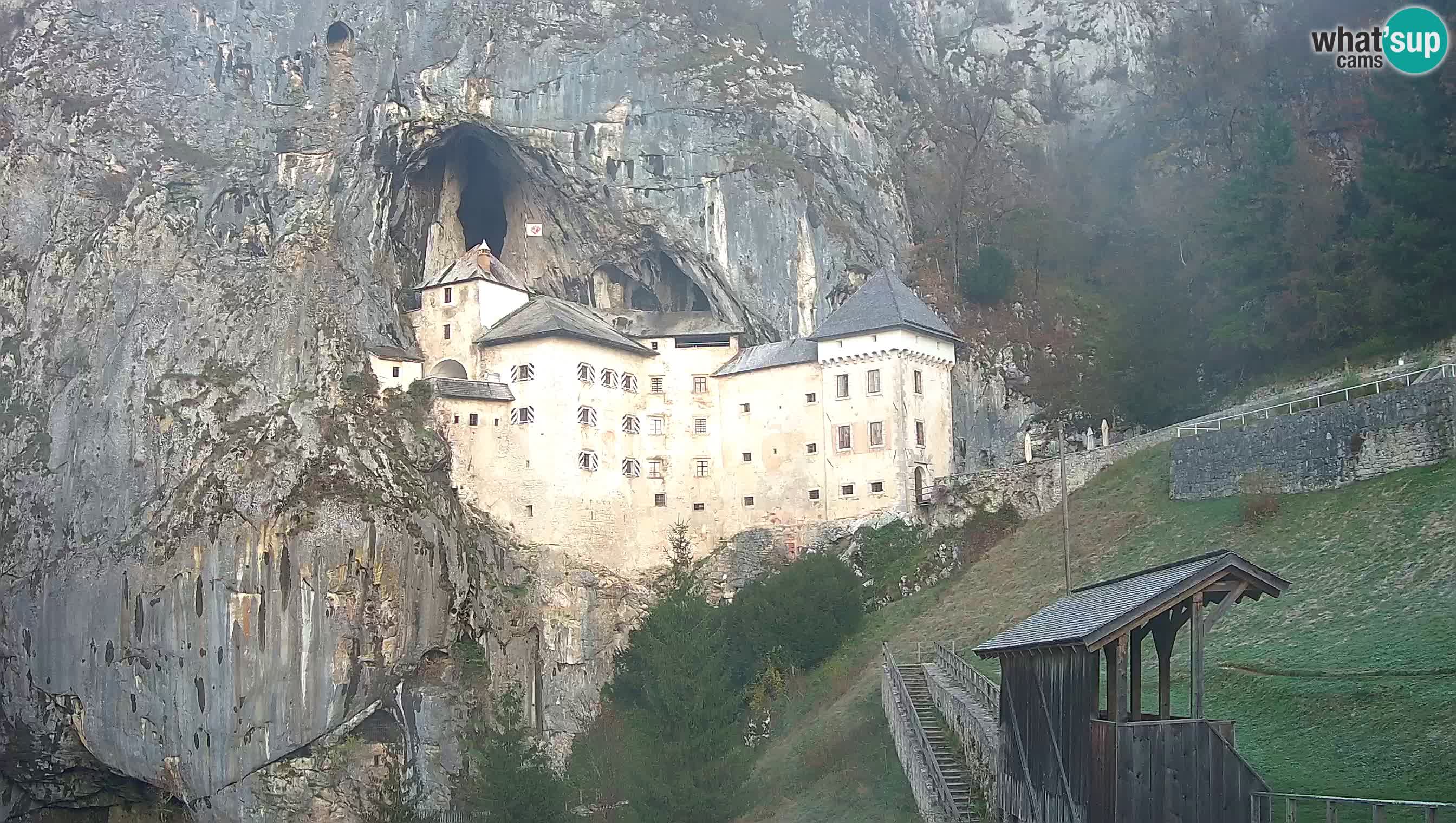 Camera en vivo Castillo de Predjama – Postojna – Eslovenia