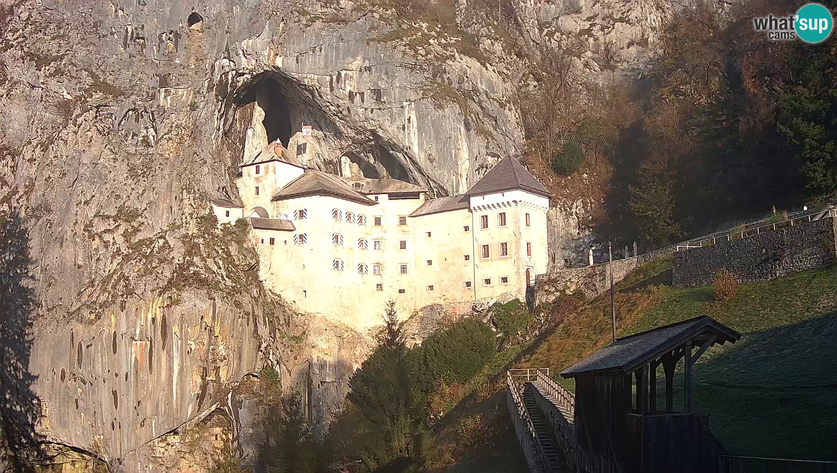 Live Webcam Castello di Predjama – Postumia – Slovenia