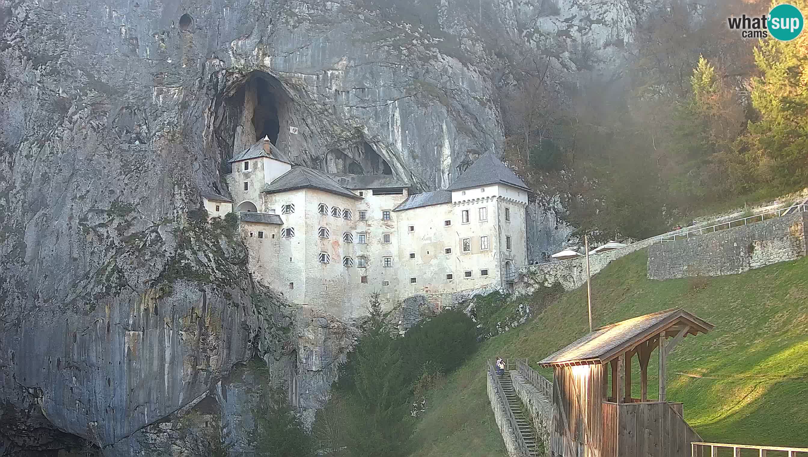 Live Webcam Castello di Predjama – Postumia – Slovenia