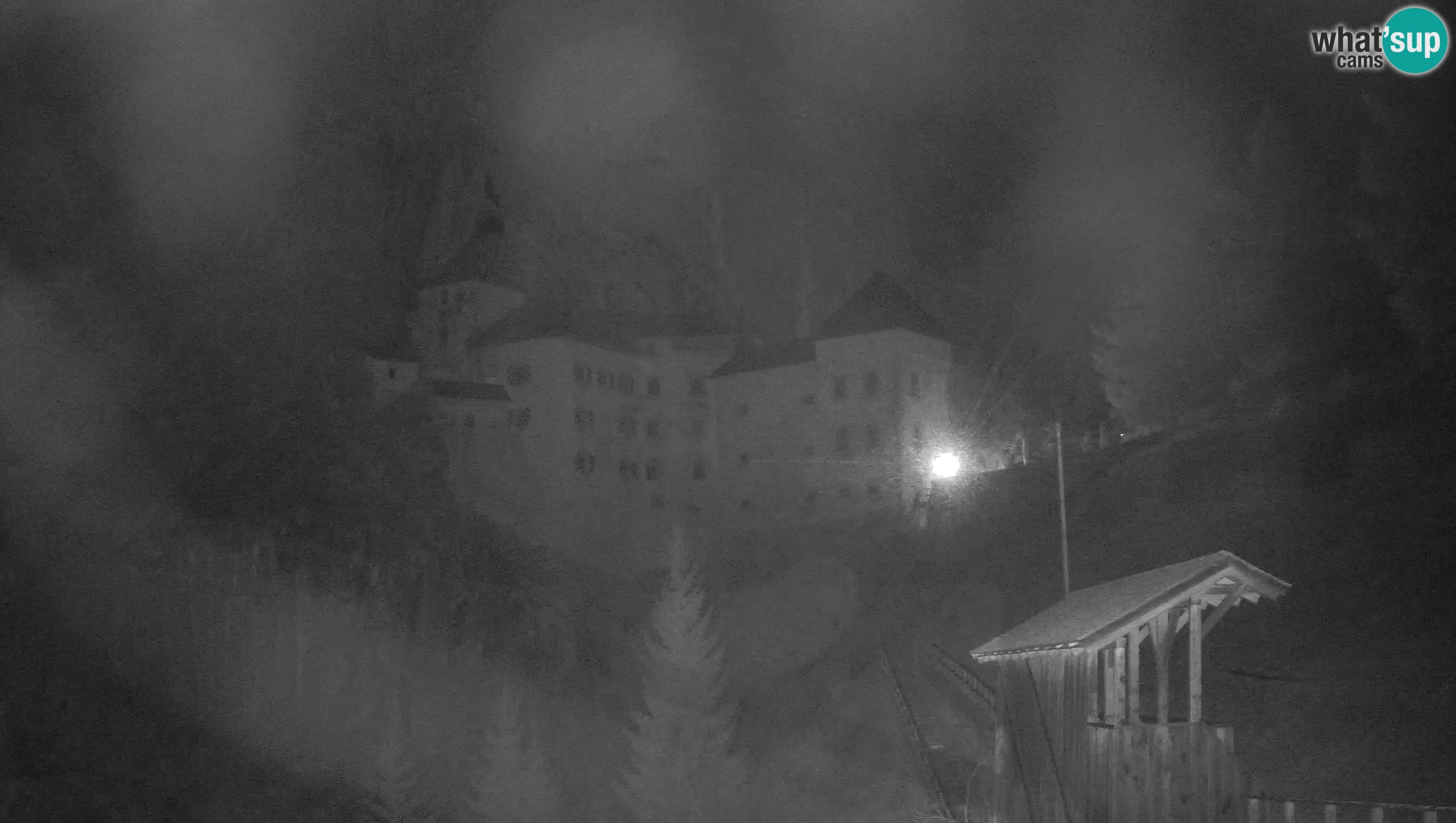 Web kamera Predjamski dvorac – Postojna – Slovenija