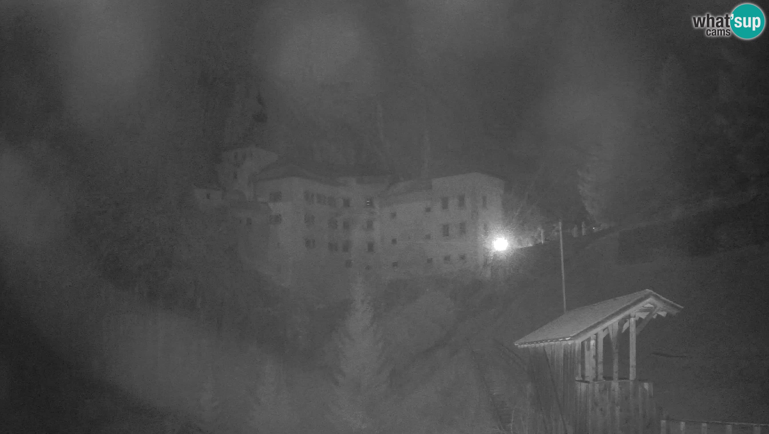 Web kamera Predjamski dvorac – Postojna – Slovenija