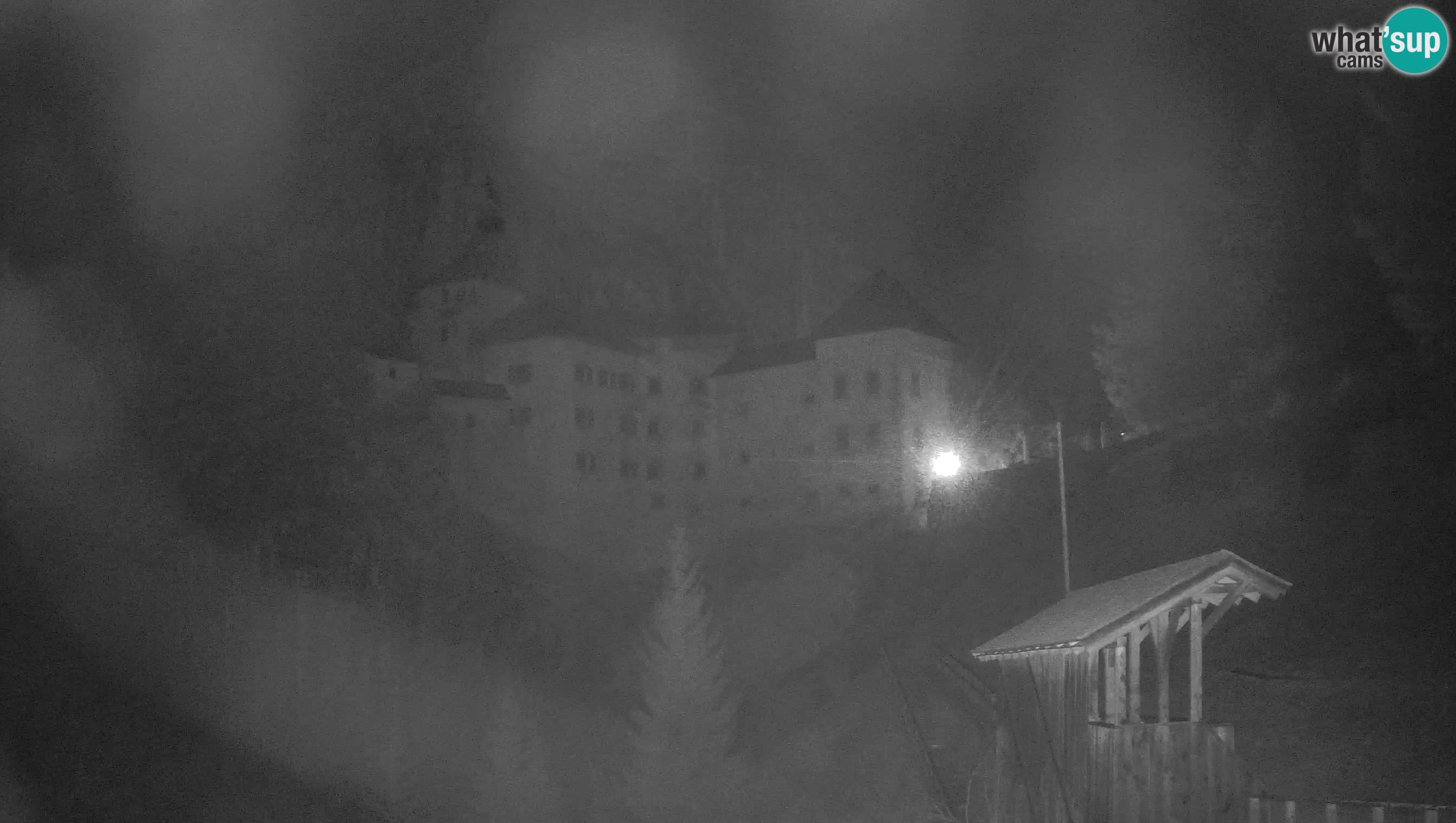 Web kamera Predjamski dvorac – Postojna – Slovenija