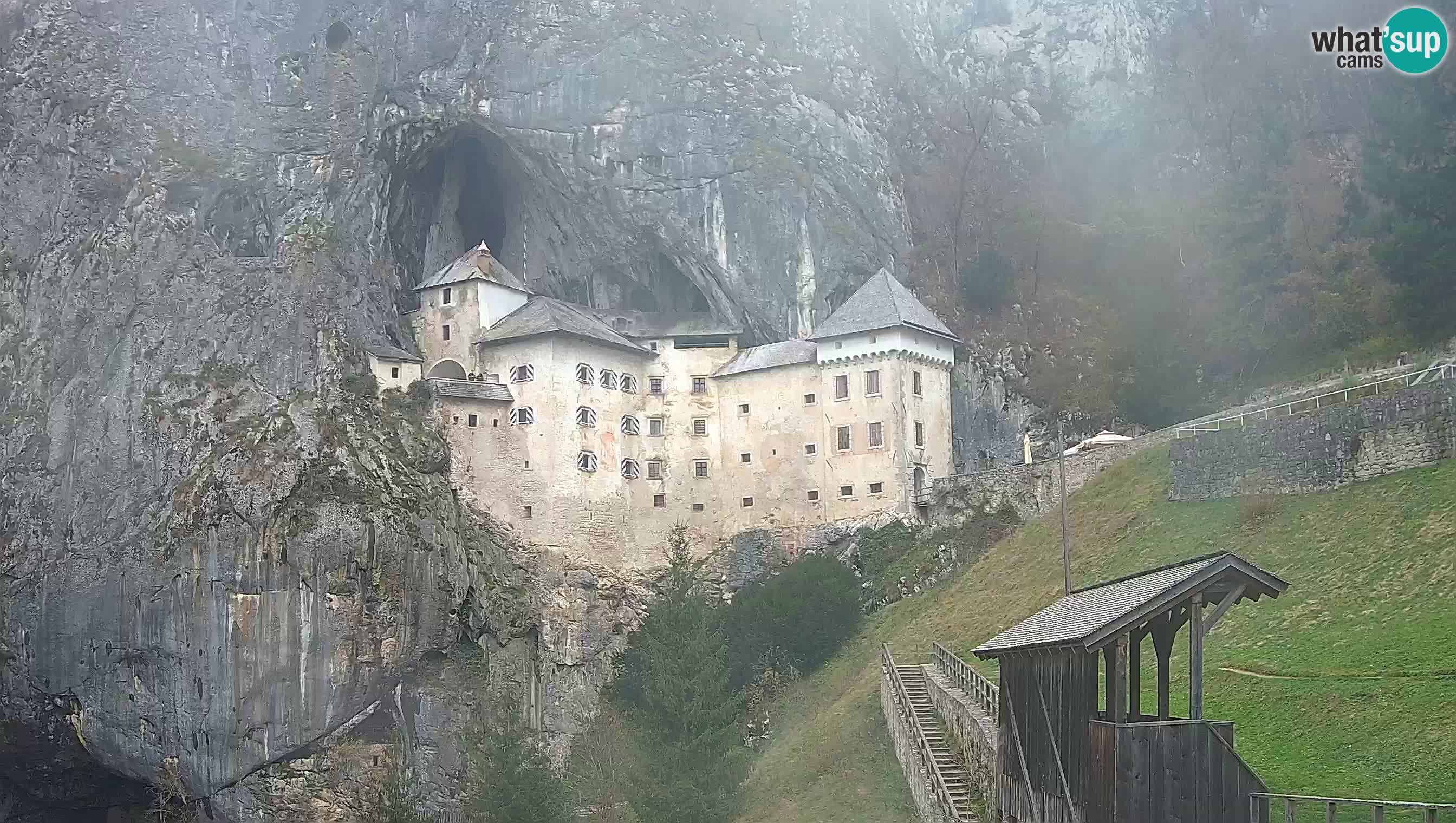 Live Webcam Castello di Predjama – Postumia – Slovenia