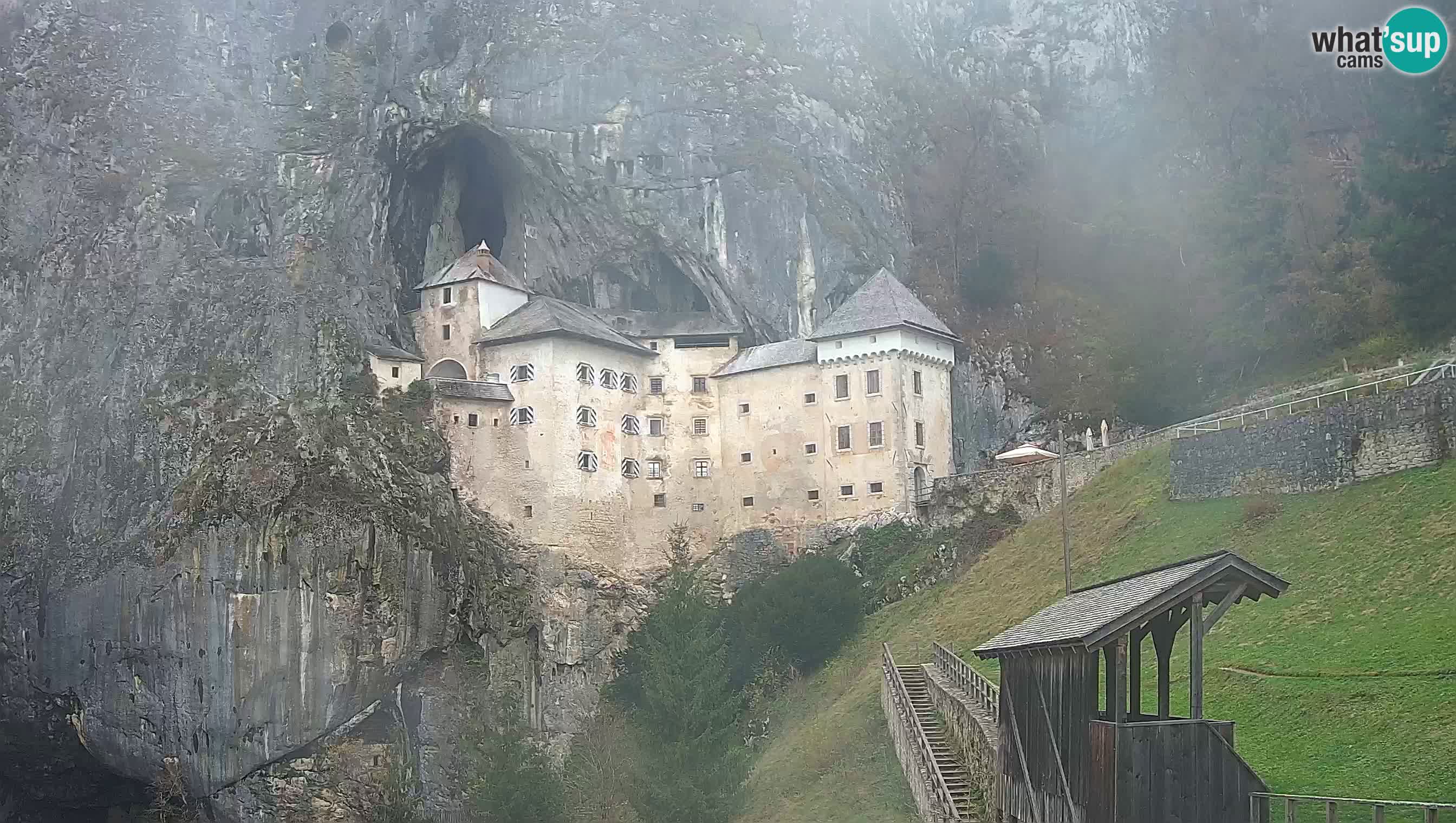 Camera en vivo Castillo de Predjama – Postojna – Eslovenia