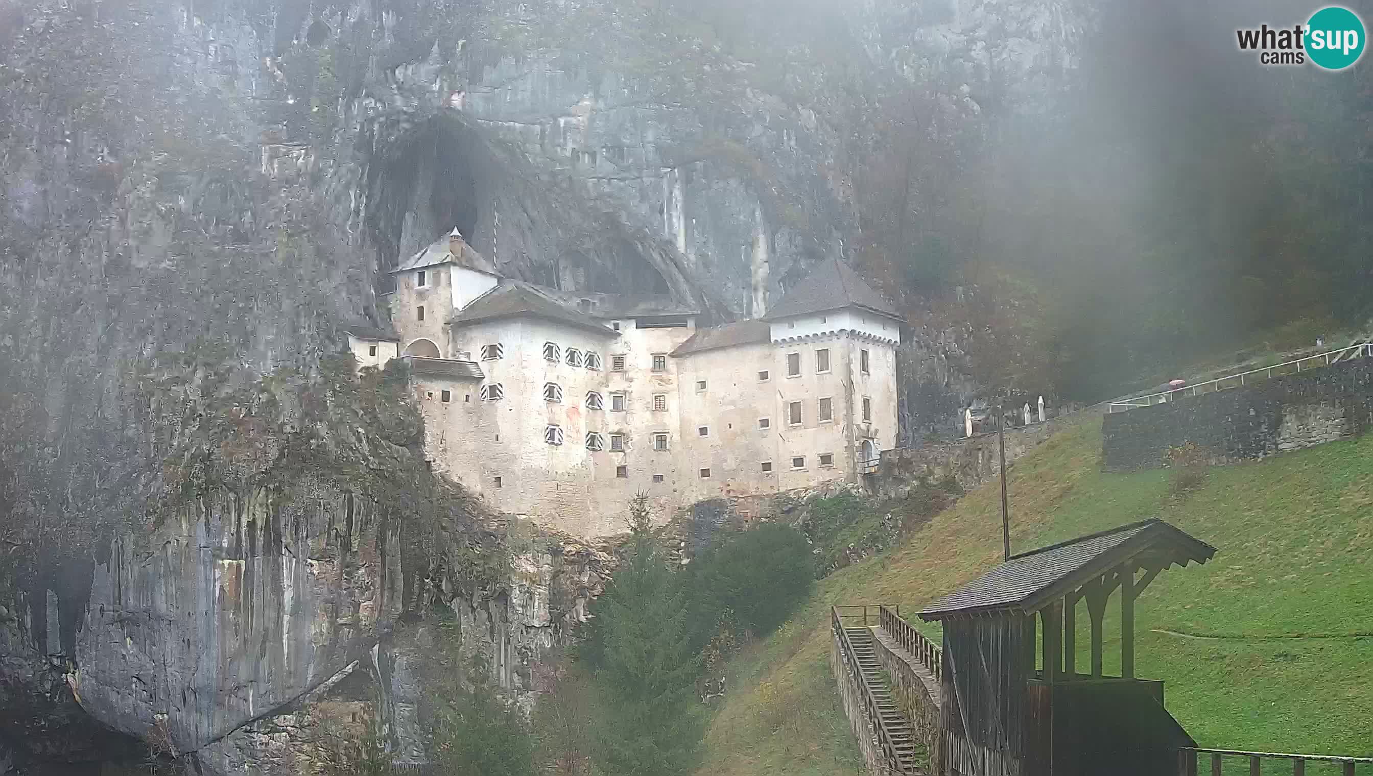 Live Webcam Castello di Predjama – Postumia – Slovenia