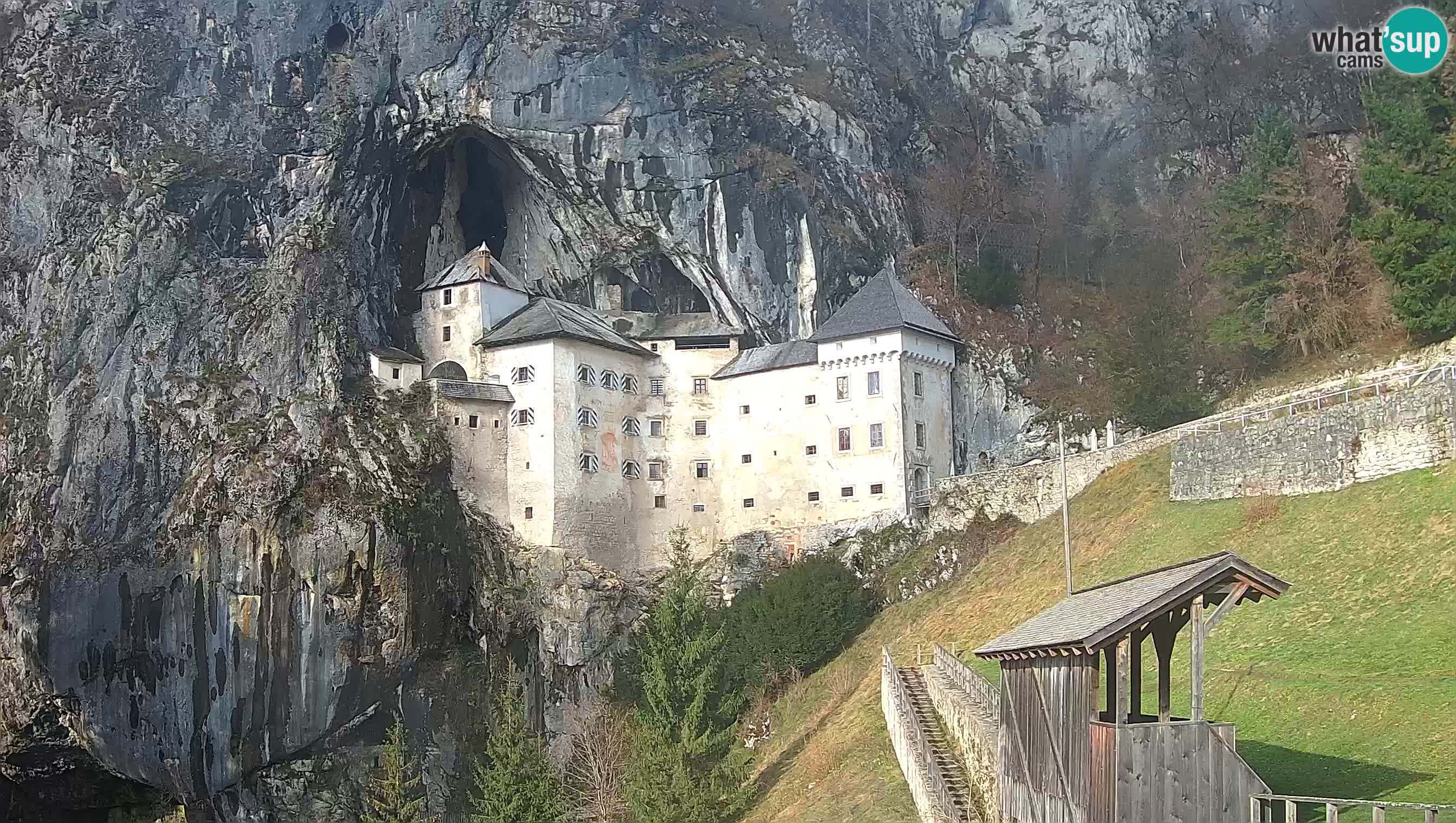 Camera en vivo Castillo de Predjama – Postojna – Eslovenia