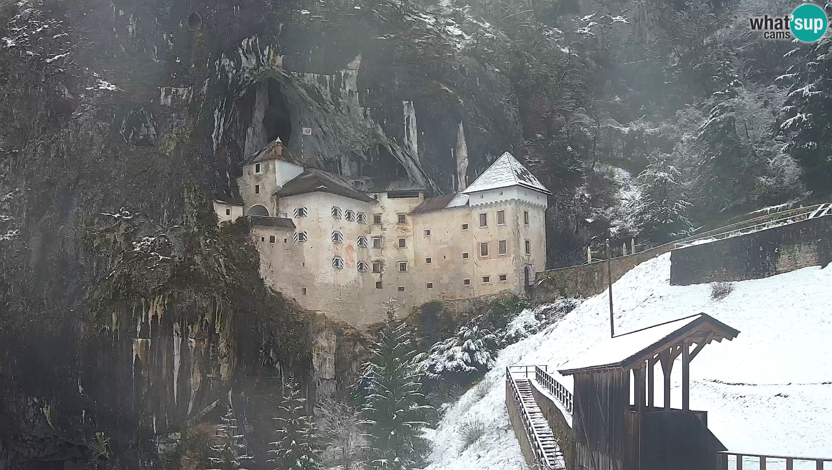 Live Webcam Predjamski grad – Predjama Castle – Postojna – Slovenia