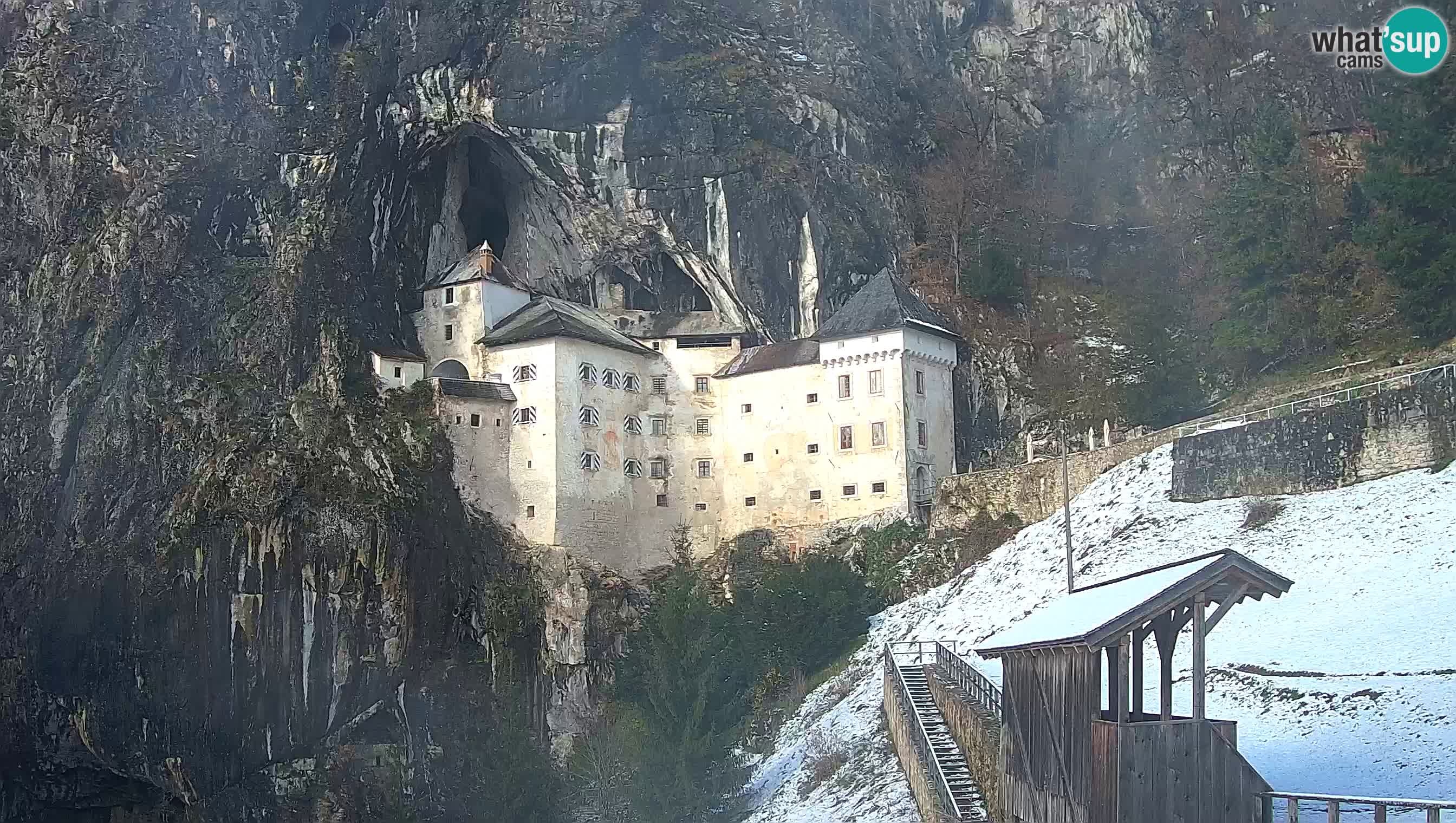 Live Webcam Castello di Predjama – Postumia – Slovenia
