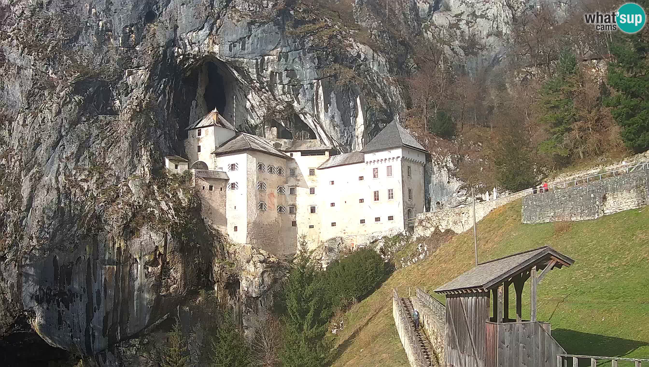 Live Webcam Predjamski grad – Predjama Castle – Postojna – Slovenia
