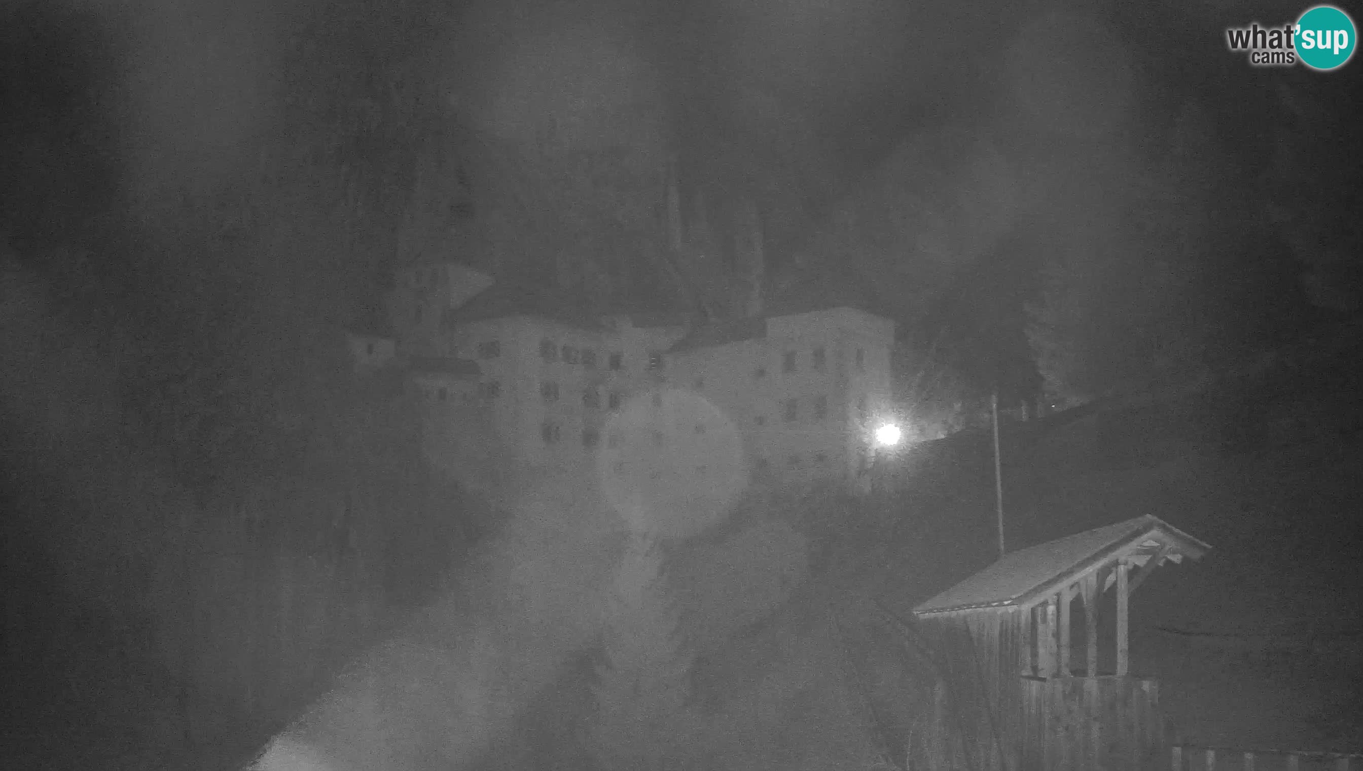 Web kamera Predjamski dvorac – Postojna – Slovenija