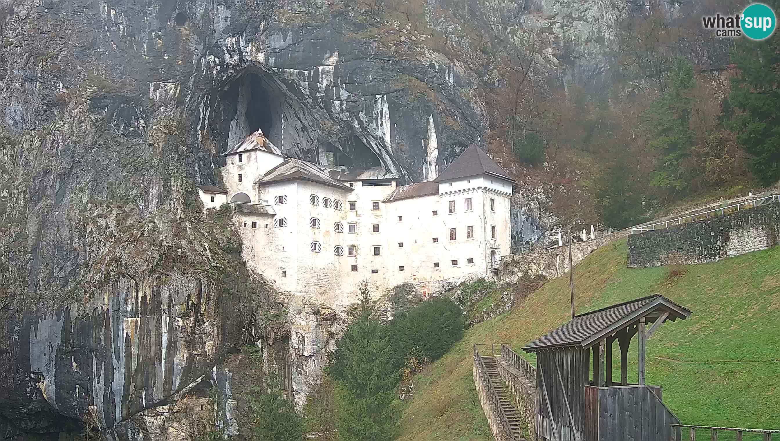 Live Webcam Predjamski grad – Predjama Castle – Postojna – Slovenia