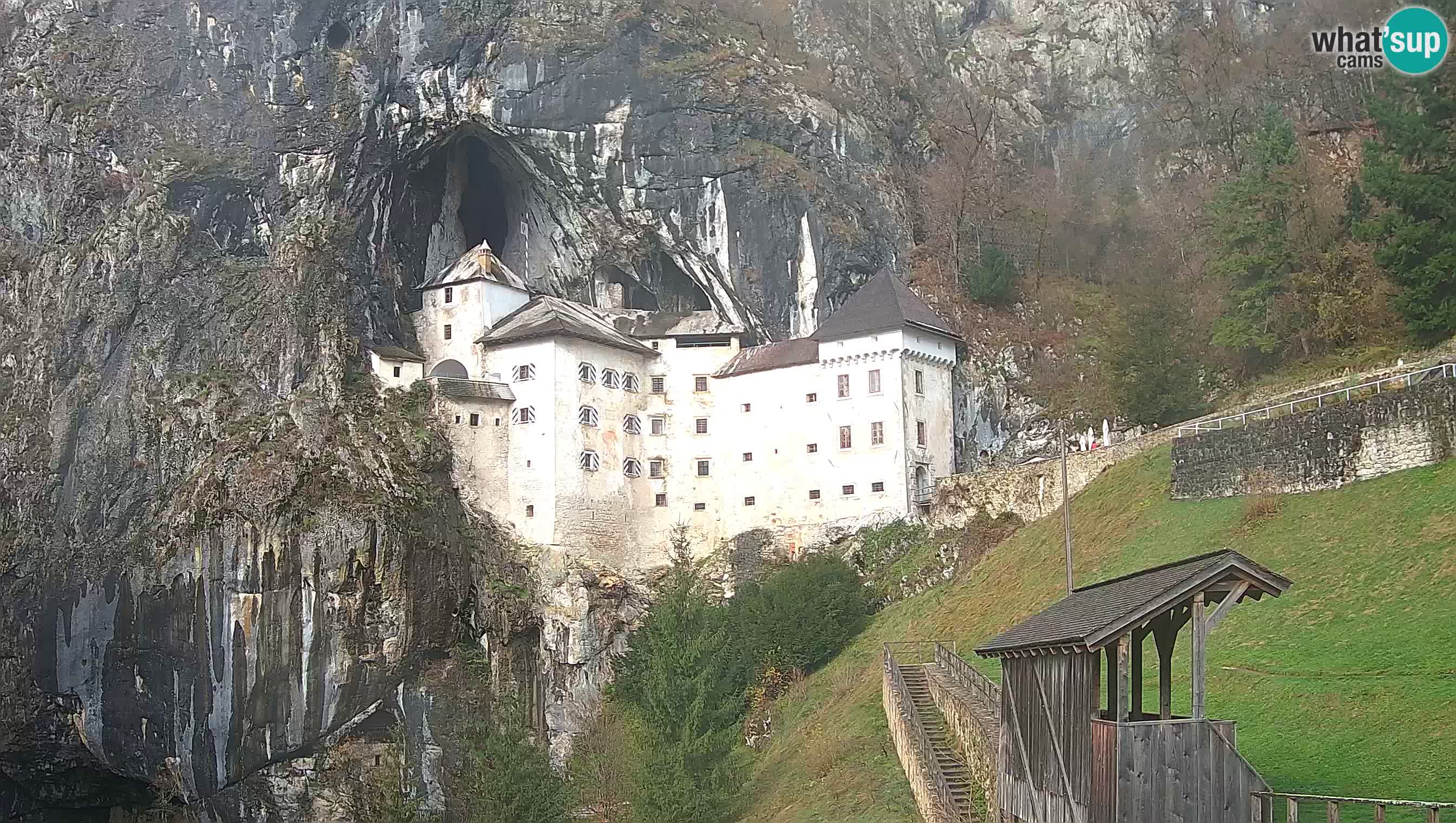 Camera en vivo Castillo de Predjama – Postojna – Eslovenia