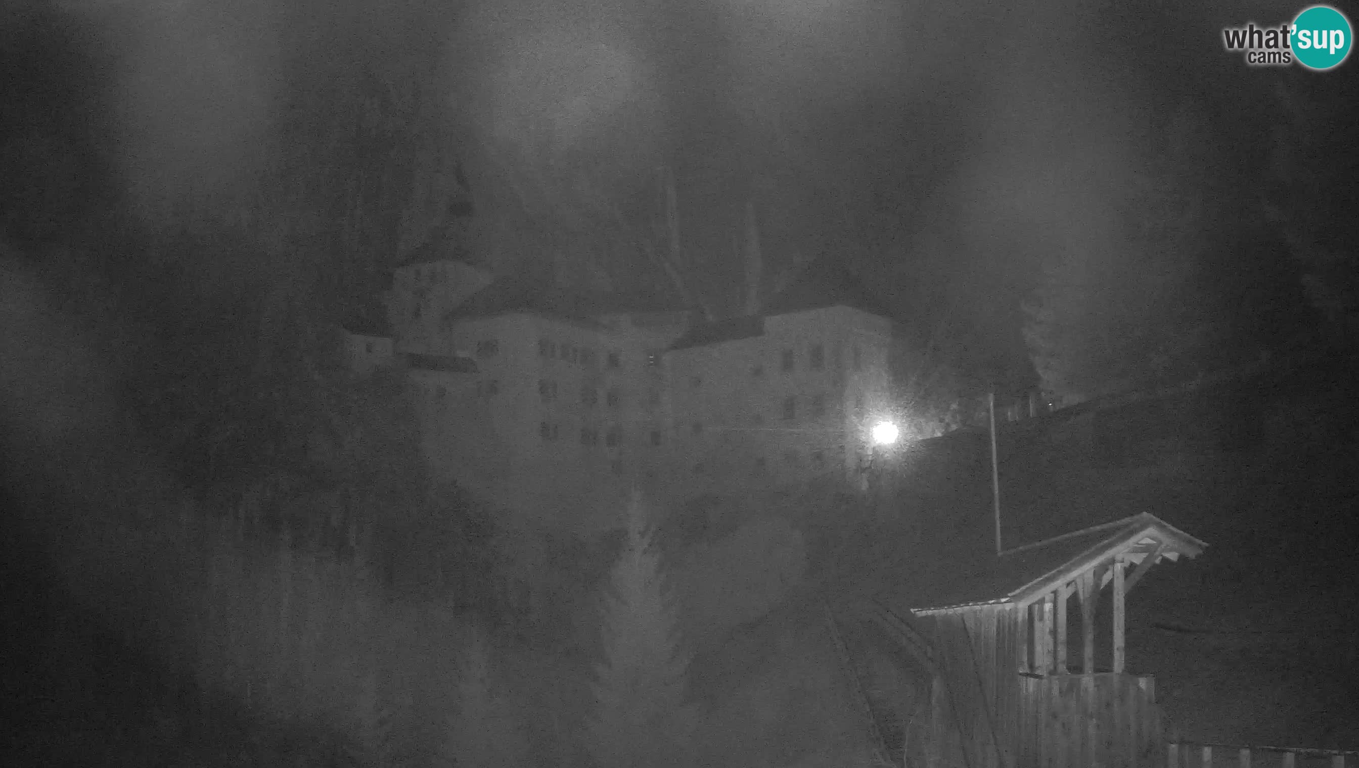Live Webcam Grad Predjama – Château de Predjama – Postojna – Slovénie