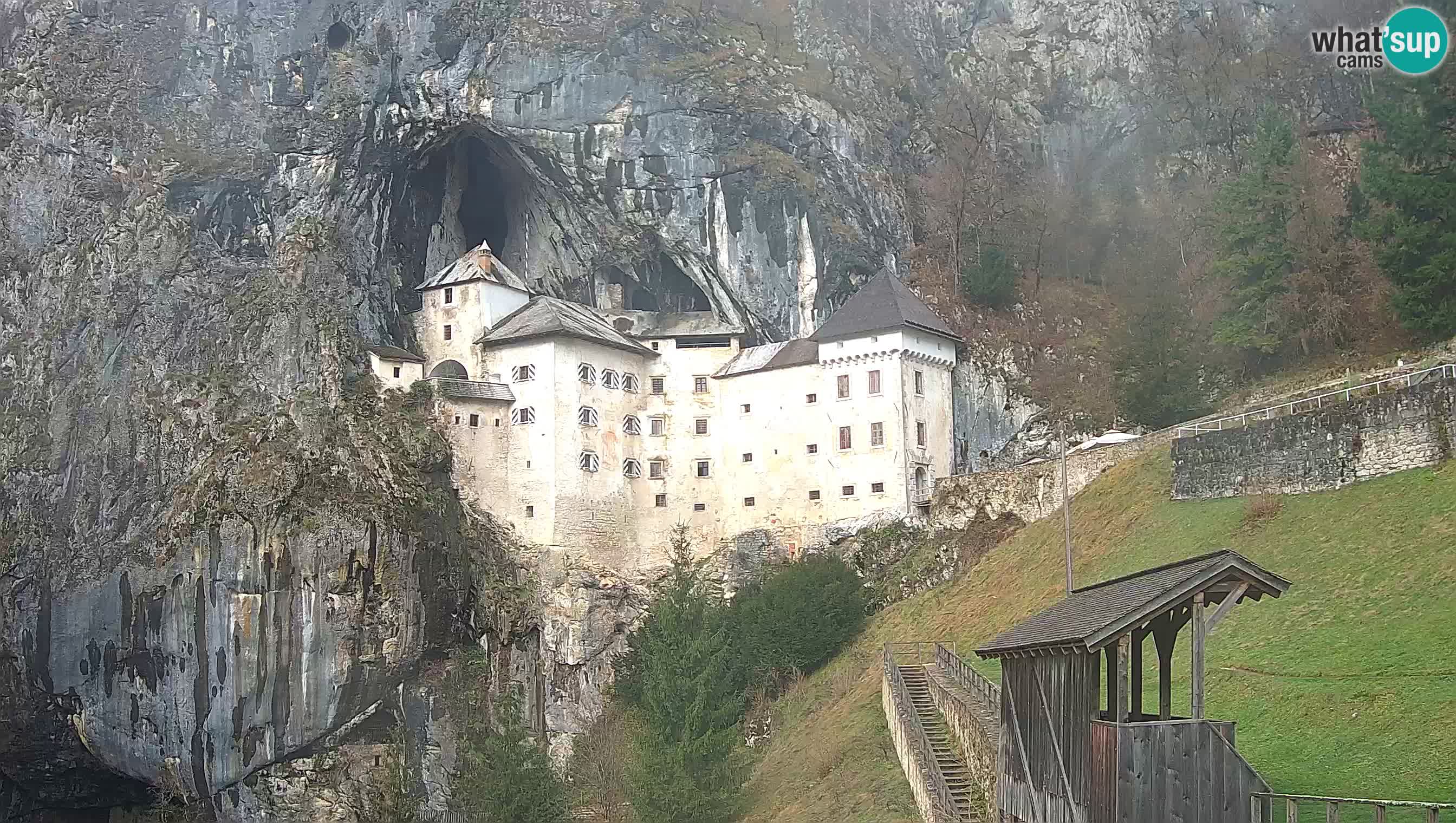 Camera en vivo Castillo de Predjama – Postojna – Eslovenia