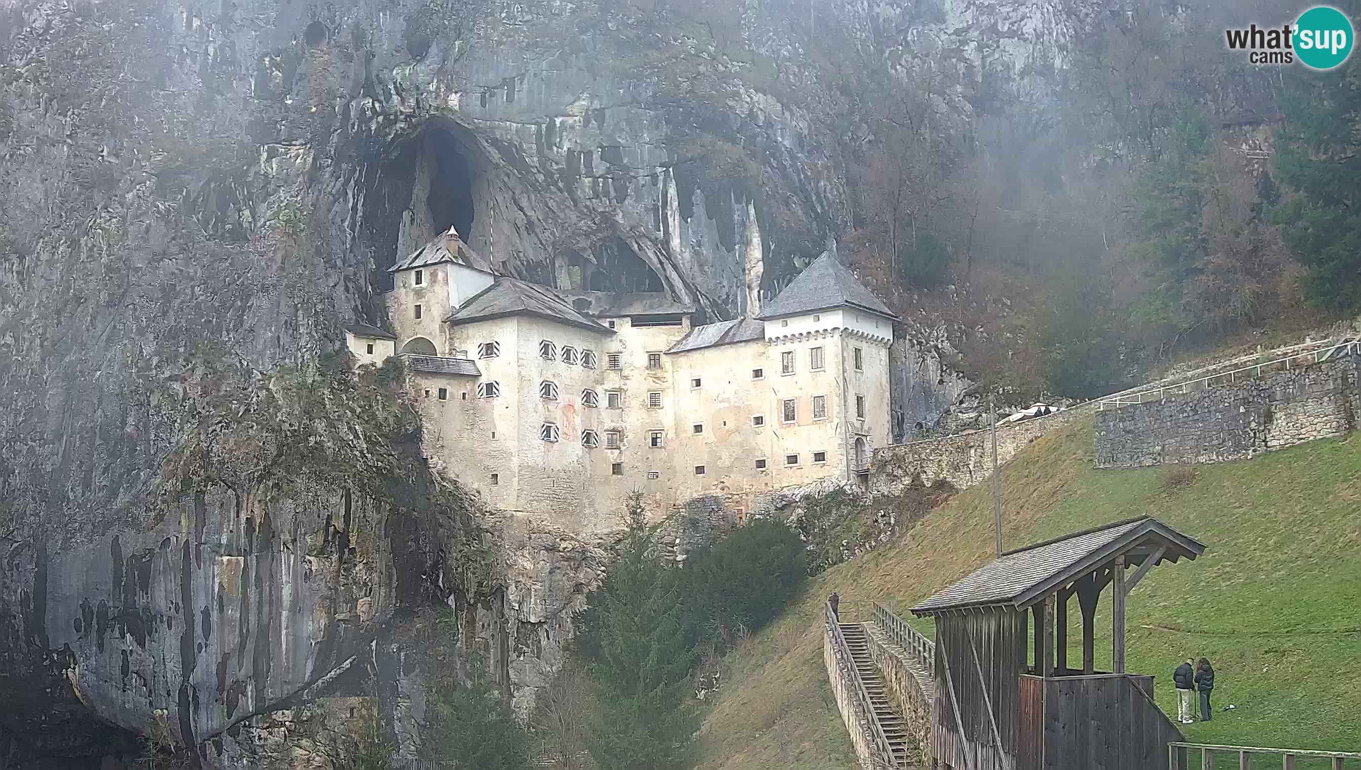 Camera en vivo Castillo de Predjama – Postojna – Eslovenia