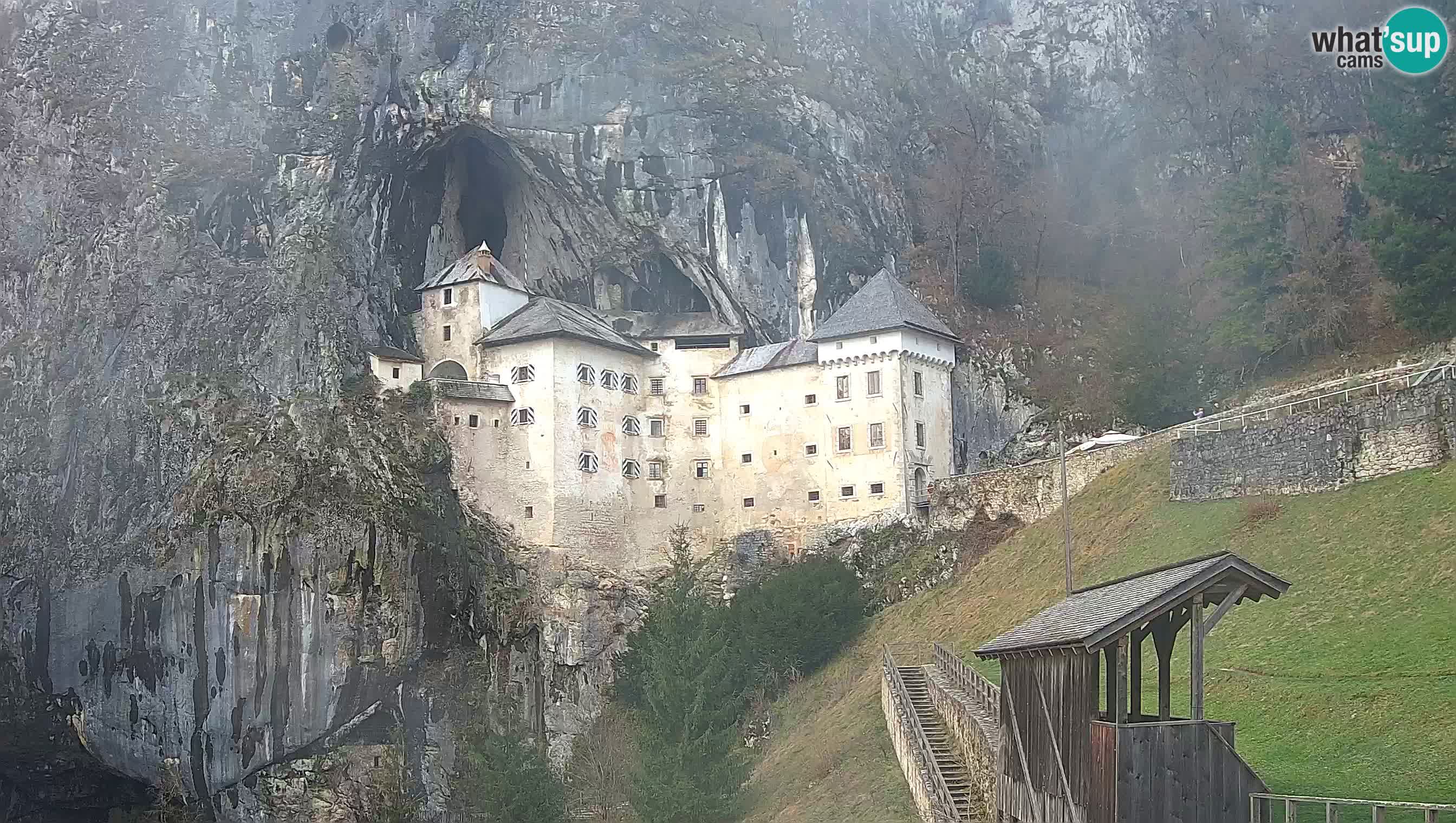 Camera en vivo Castillo de Predjama – Postojna – Eslovenia