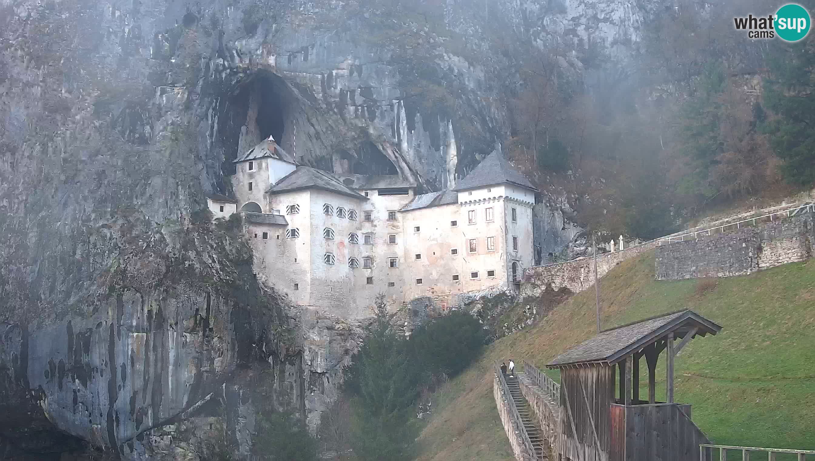 Live Webcam Castello di Predjama – Postumia – Slovenia