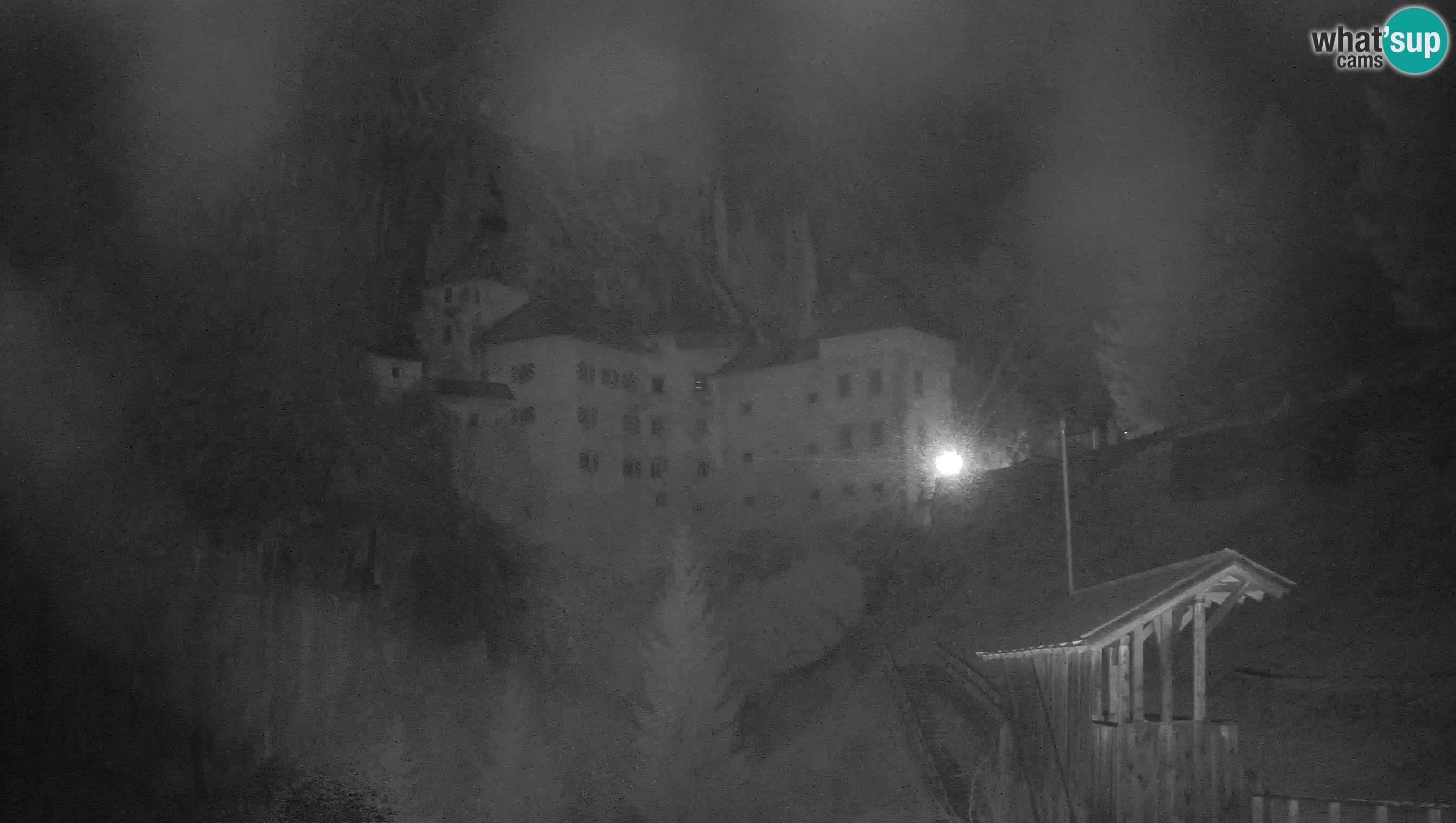 Predjama Castle